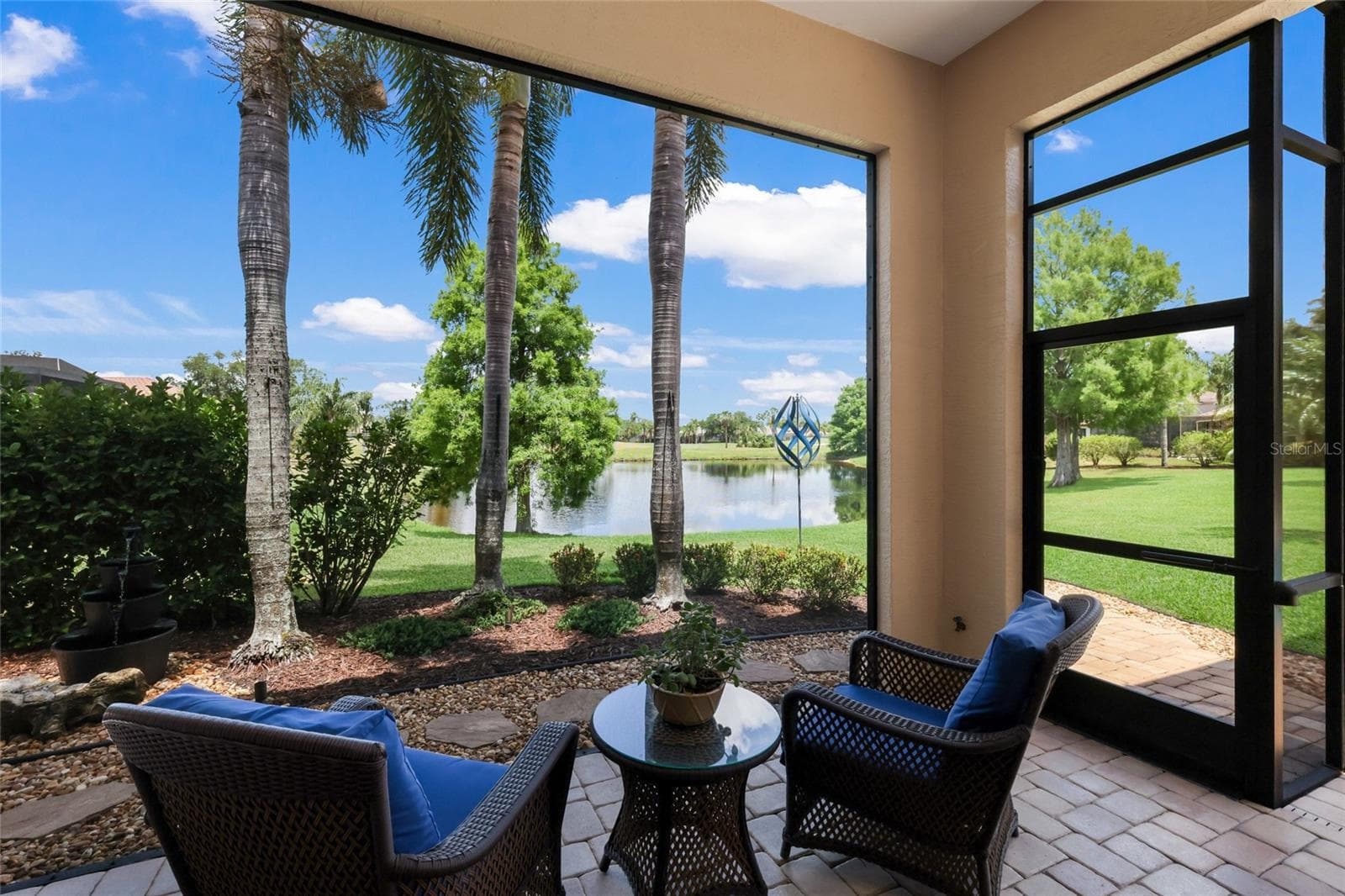 Single Family Residence at 7207 ASHLAND GLN, LAKEWOOD RANCH, photo 53 of 83