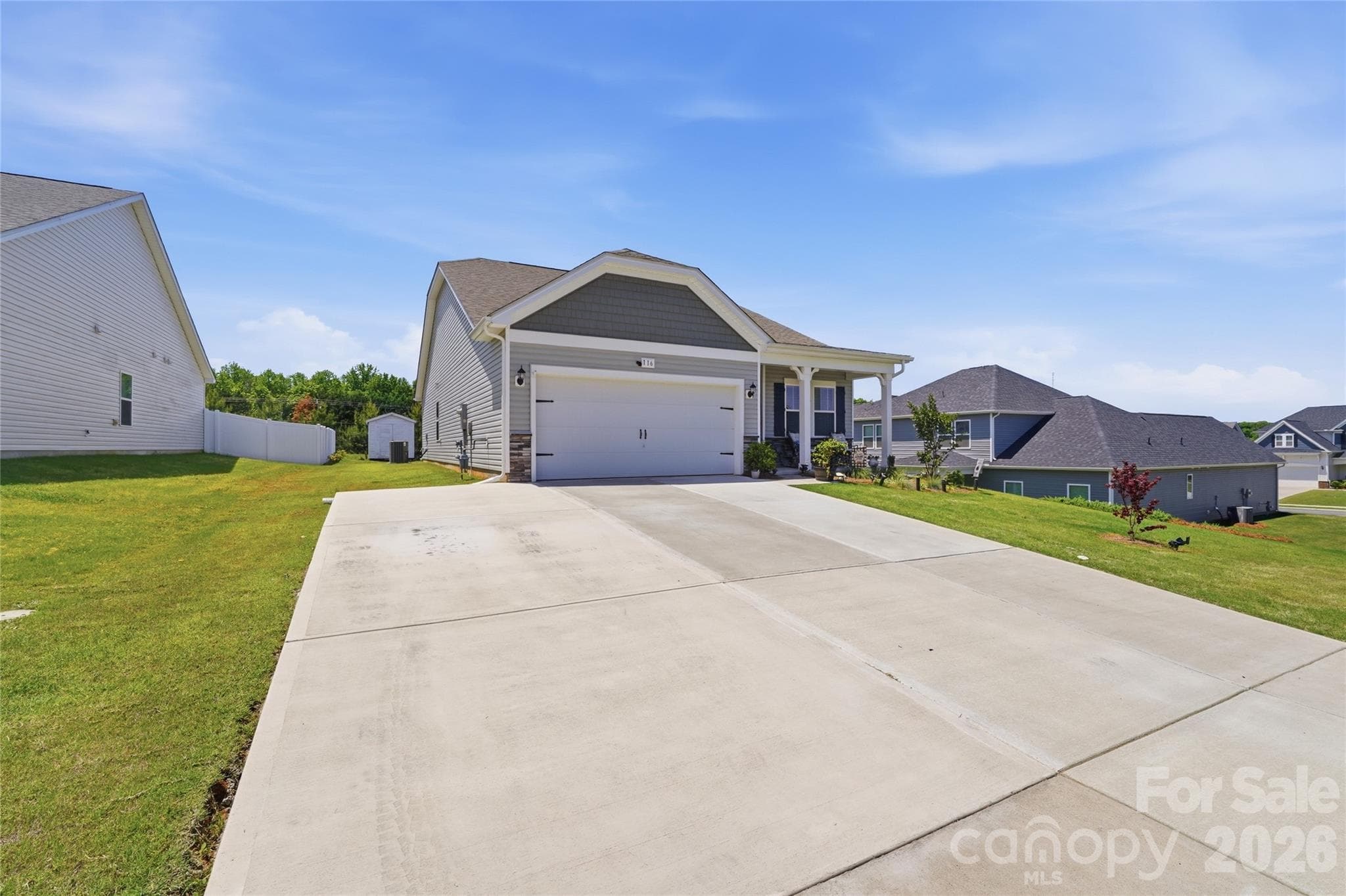Single Family Residence at Rock Hill, photo 3 of 42