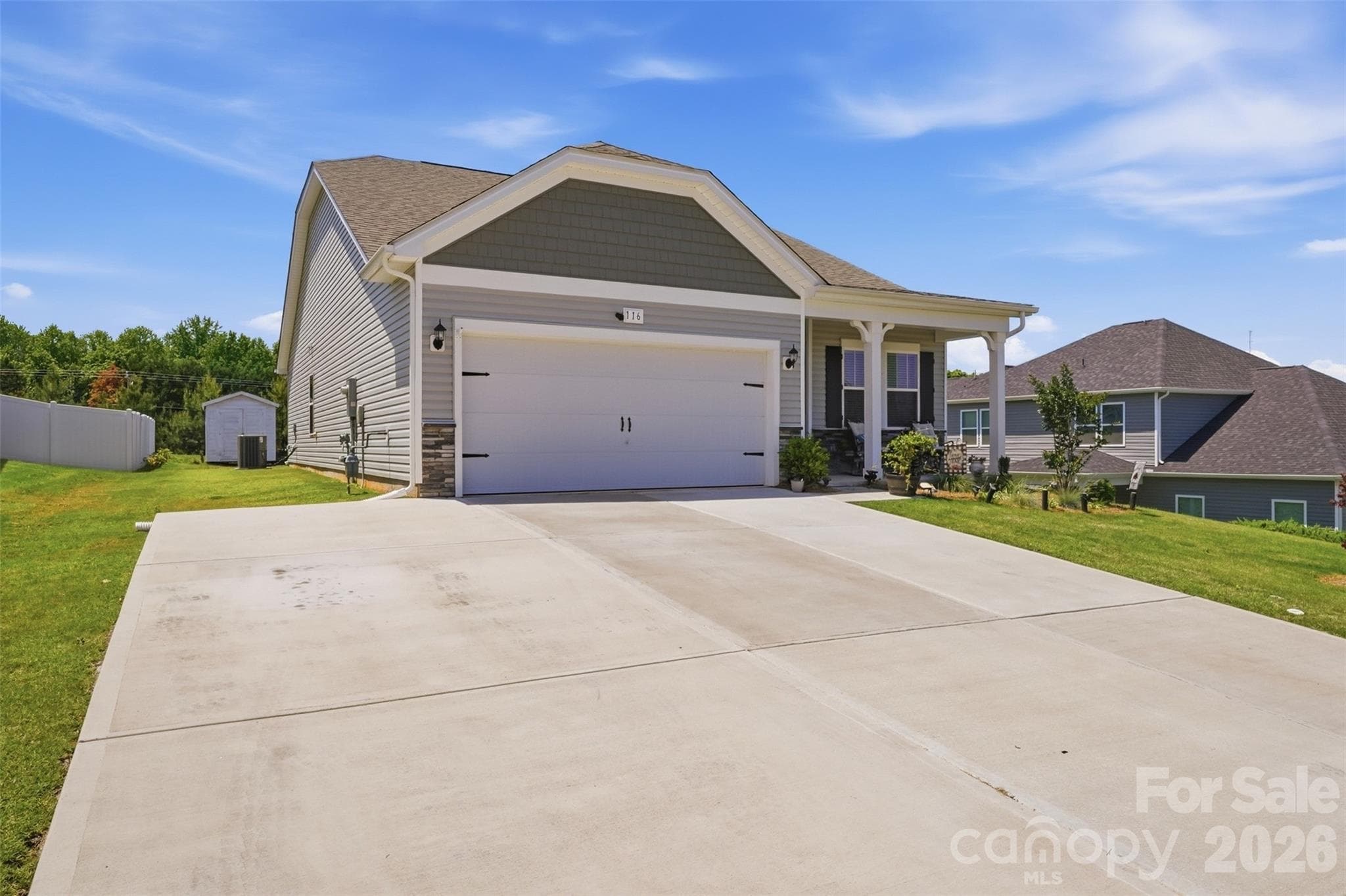 Single Family Residence at Rock Hill, photo 4 of 42