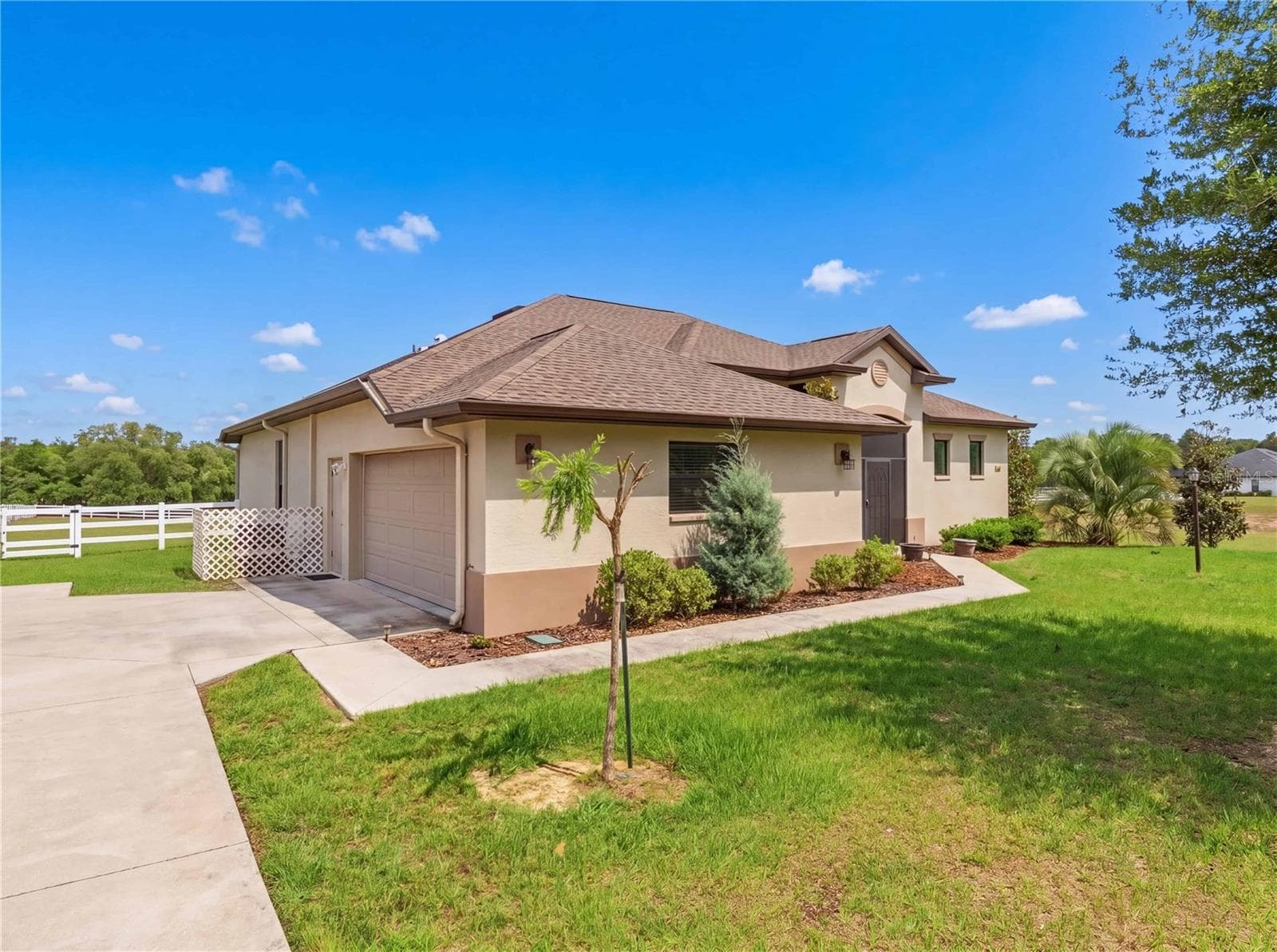 Single Family Residence at 1381 N SPEND A BUCK DR, HERNANDO, photo 2 of 99