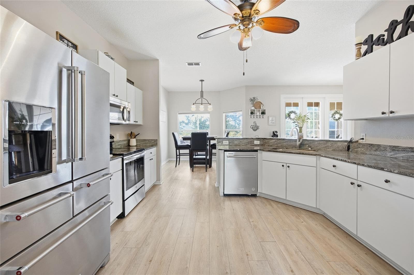 Single Family Residence at 11578 SW 50TH CIR, OCALA, photo 5 of 33