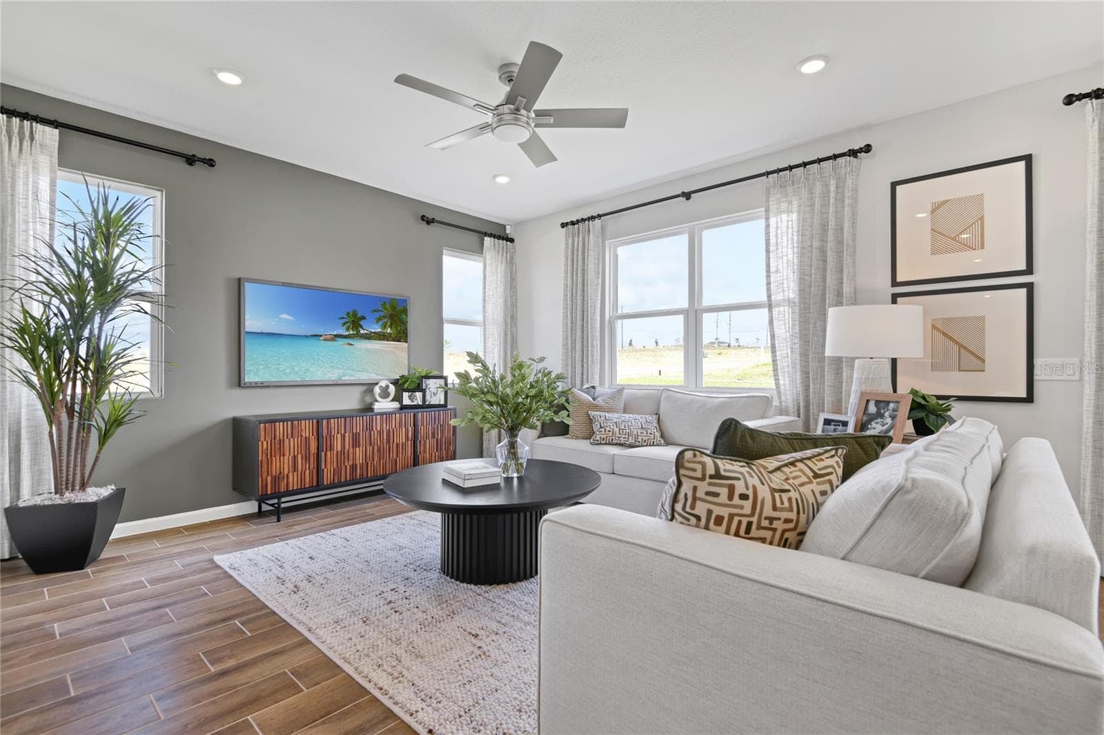 Single Family Residence at 2537 29TH LN E, PALMETTO, photo 9 of 20