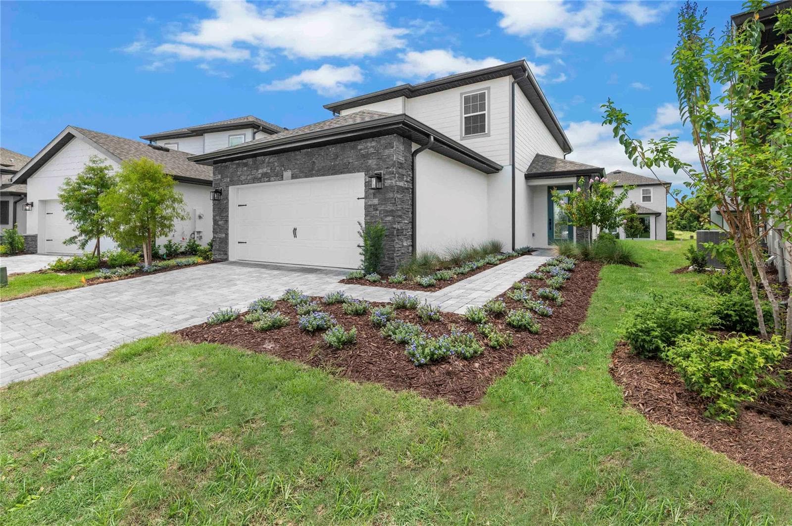 7737 SOMERSWORTH DR