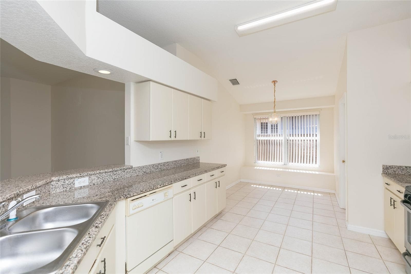 Single Family Residence at 22704 RODERICK DR, LAND O LAKES, photo 12 of 52