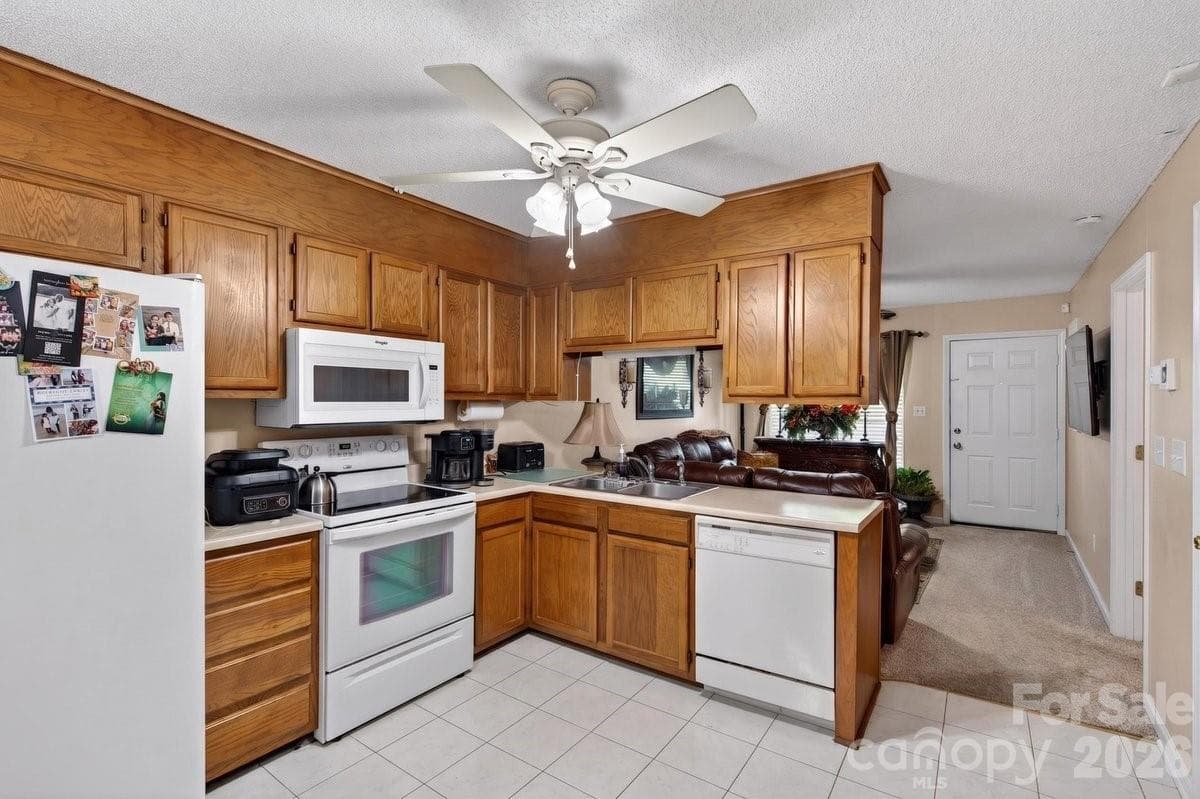 Condominium at 634 Hillcrest Drive, Shelby, photo 8 of 22