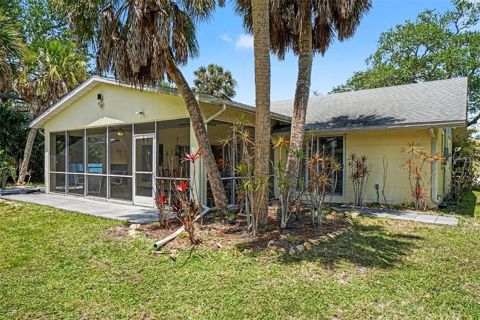 Single Family Residence at 413 PAMETO RD, NOKOMIS, photo 33 of 49
