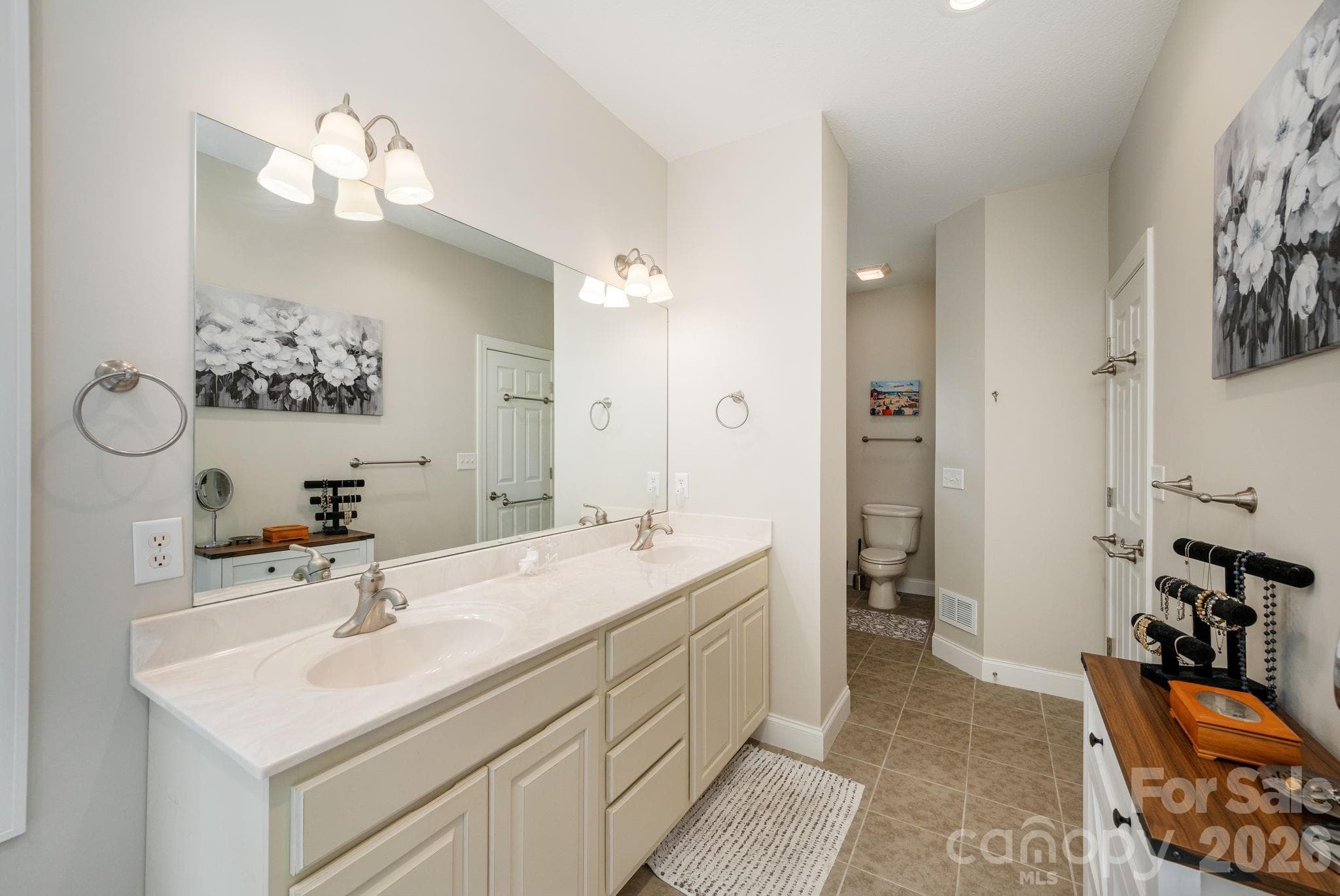 Single Family Residence at 113 CHANCERY Court, Flat Rock, photo 26 of 45