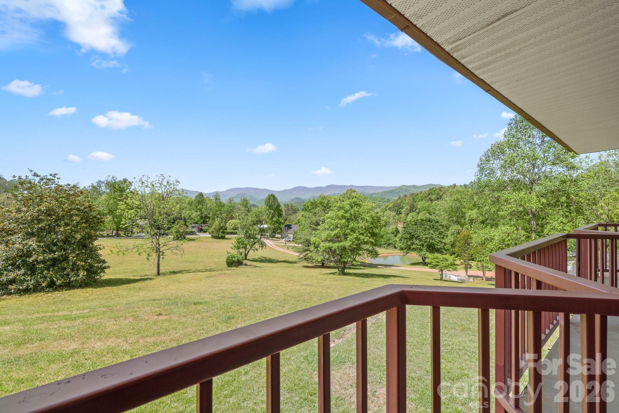 Single Family Residence at 208 Quail Ridge Trail, Franklin, photo 8 of 45