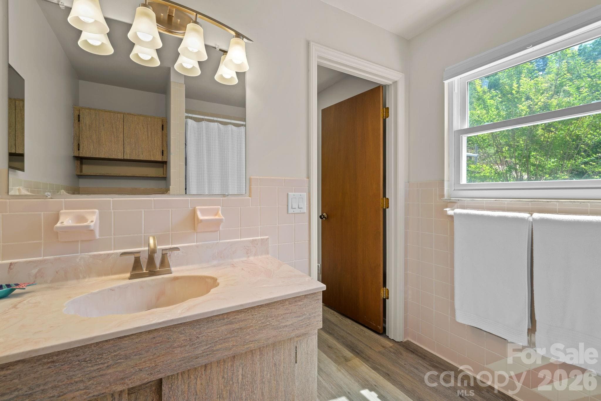 Single Family Residence at 208 Quail Ridge Trail, Franklin, photo 23 of 45