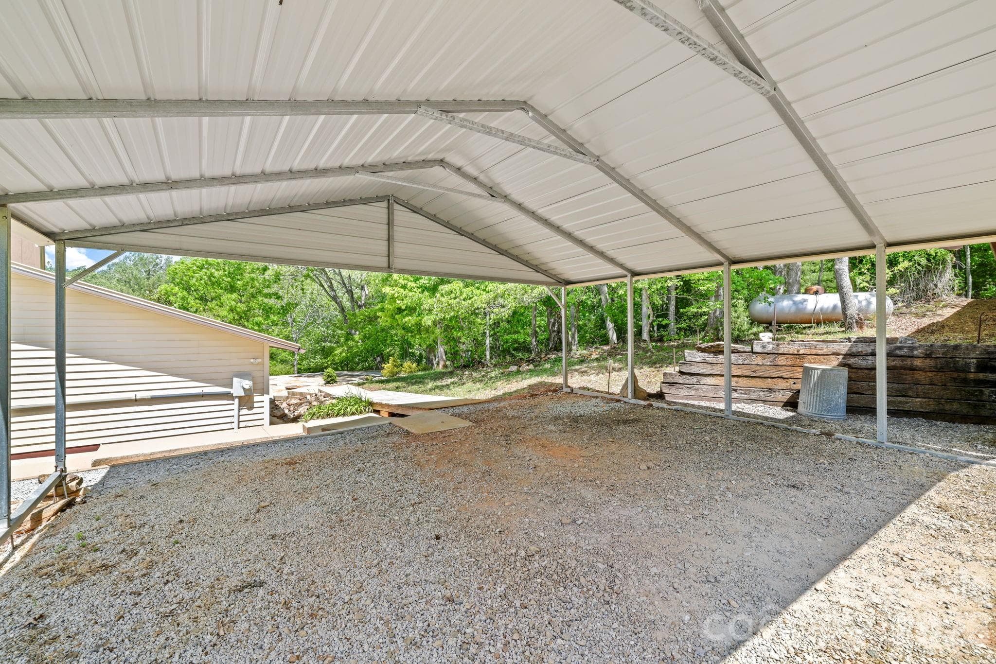 Single Family Residence at 208 Quail Ridge Trail, Franklin, photo 39 of 45