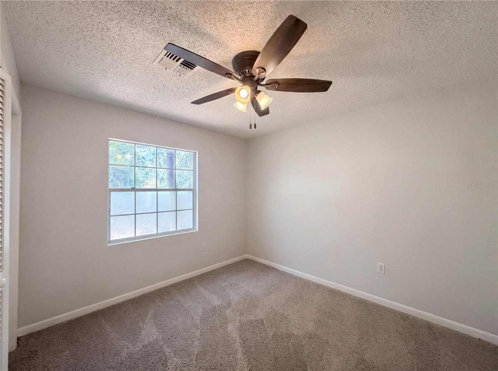 Single Family Residence at 613 4TH ST NE, FORT MEADE, photo 9 of 19
