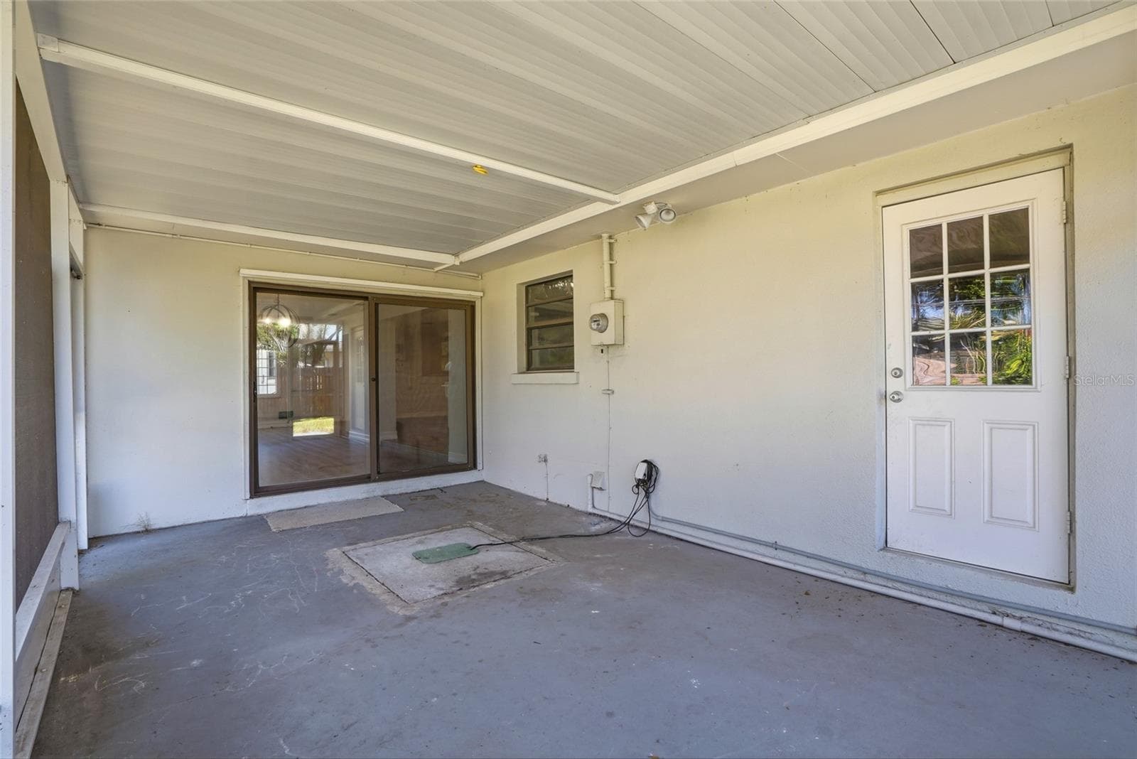 Single Family Residence at 1349 VIEWTOP DR, CLEARWATER, photo 25 of 31