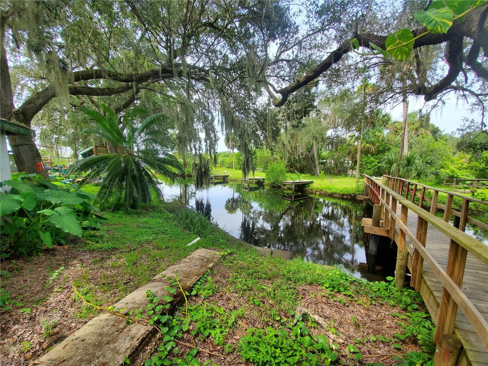 Mixed Use at 29208 SNOOK CIR, PUNTA GORDA, photo 5 of 15