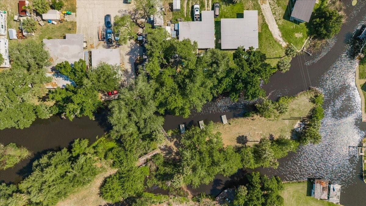 Mixed Use at 29208 SNOOK CIR, PUNTA GORDA, photo 10 of 15