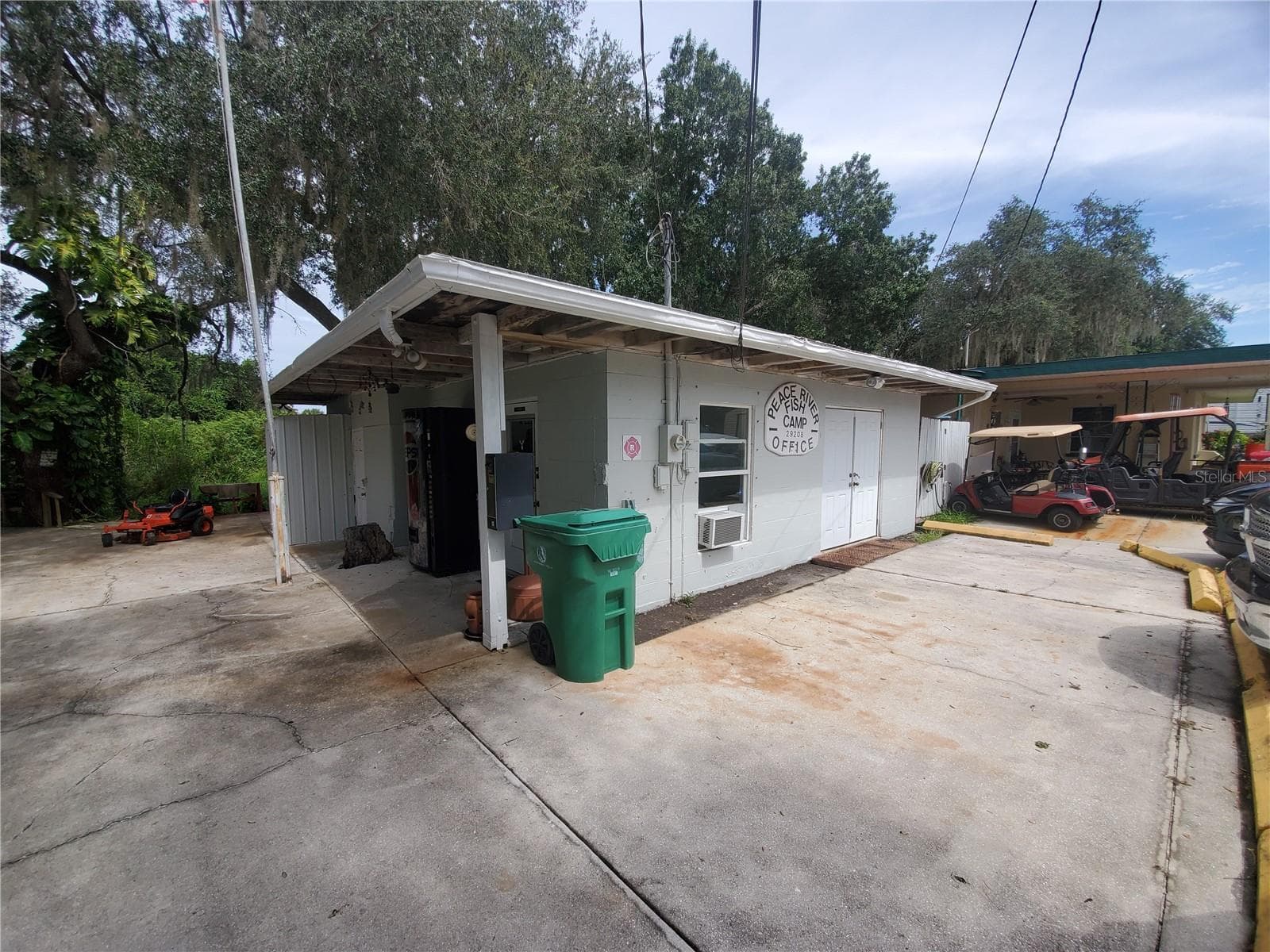 Mixed Use at 29208 SNOOK CIR, PUNTA GORDA, photo 12 of 15