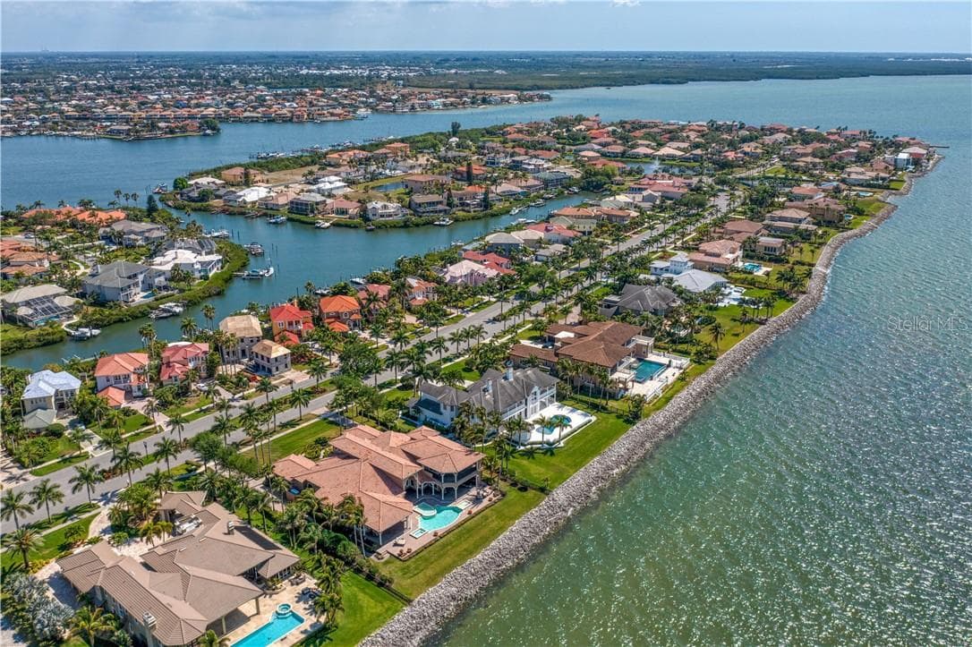 Single Family Residence at 6308 MARBELLA BLVD, APOLLO BEACH, photo 58 of 64
