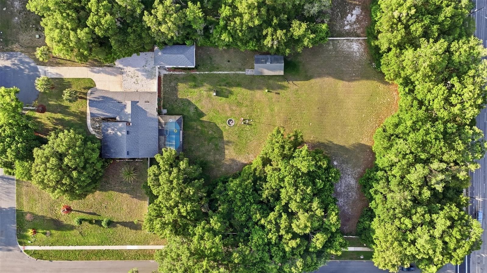 Overhead Aerial View of Main Home & Backyard - 3501 HILL STREAM AVE, APOPKA