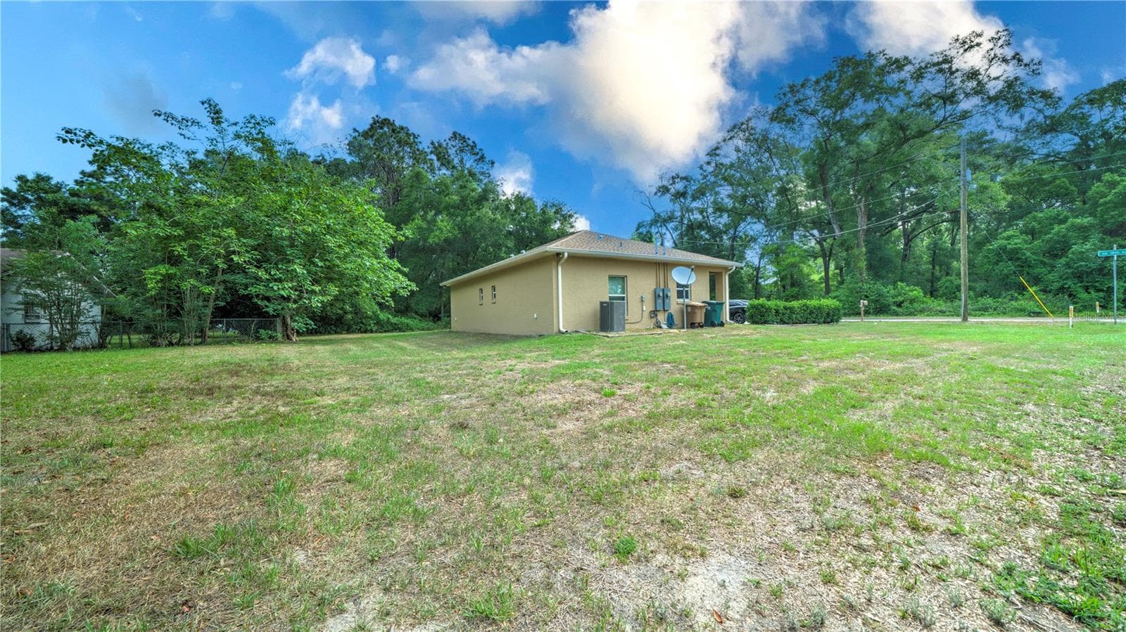 Duplex at 1404 NW 18TH AVE, OCALA, photo 5 of 32
