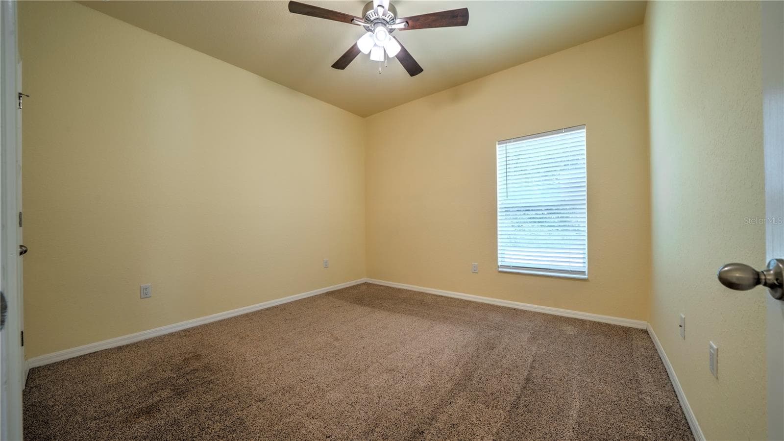 Duplex at 1404 NW 18TH AVE, OCALA, photo 29 of 32