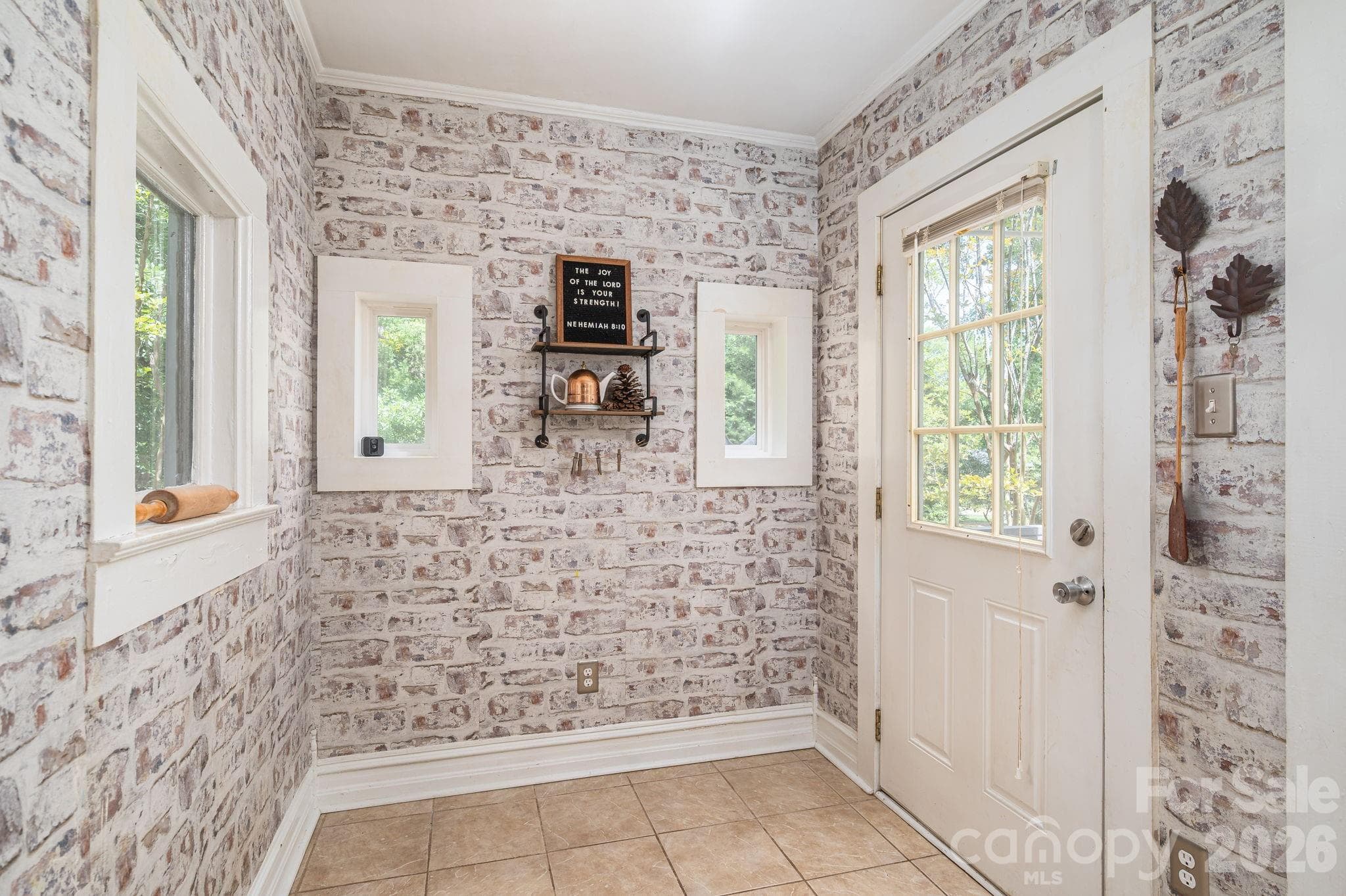 Single Family Residence at 306 W Old Post Road, Cherryville, photo 14 of 44