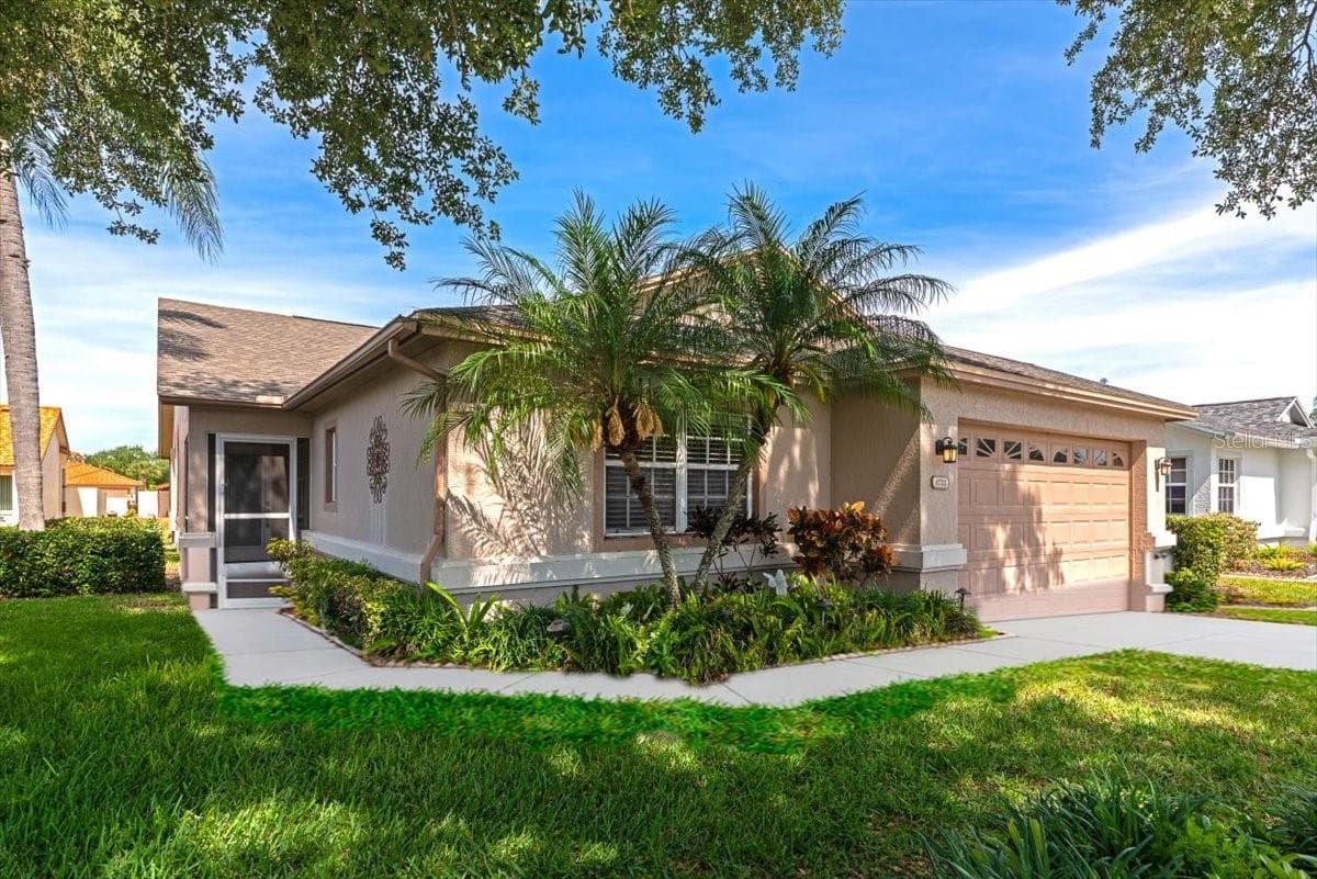 Single Family Residence at 4734 RAINTREE STREET CIR E, BRADENTON, photo 3 of 56