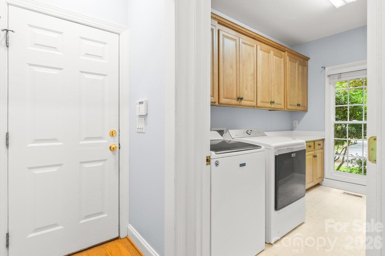 Laundry room with counter for folding! - 4415 Everclear Court, Charlotte