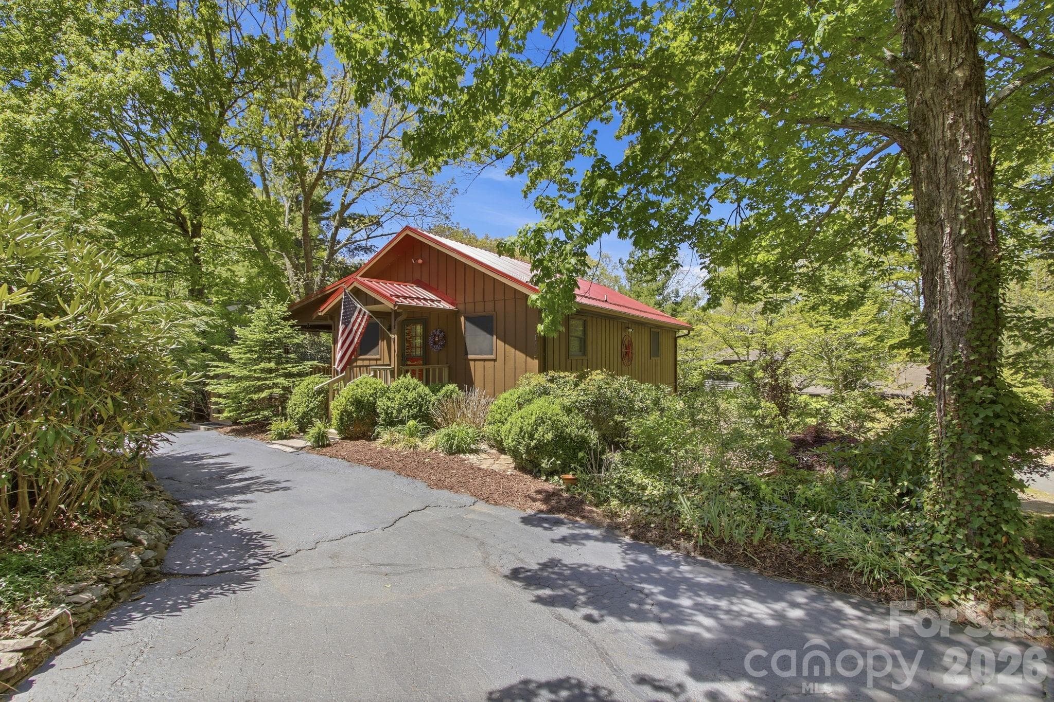 Single Family Residence at 164 Rocky Meadows Road, Newland, photo 5 of 47