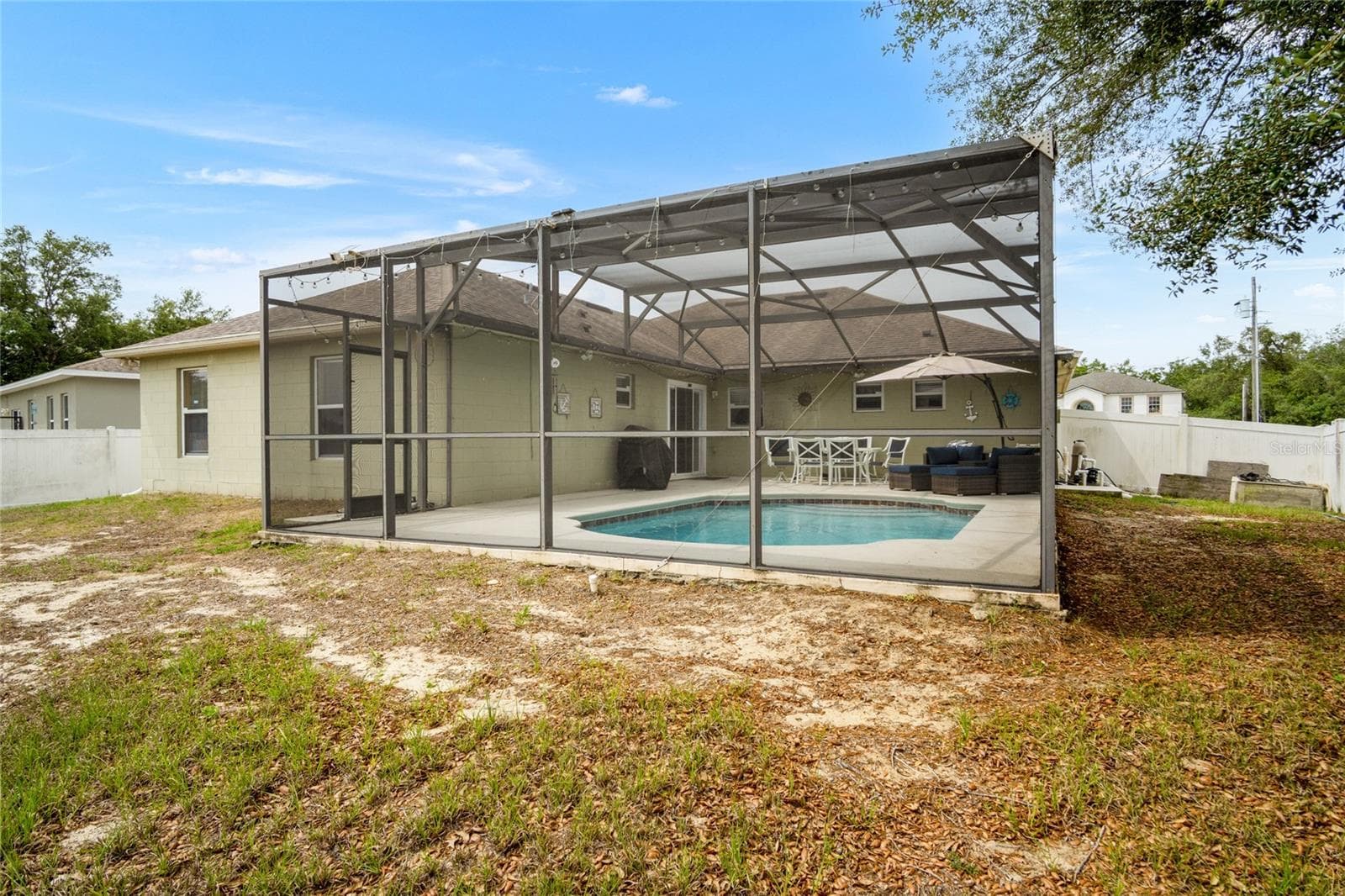Back Yard - 203 FLOUNDER PL, POINCIANA