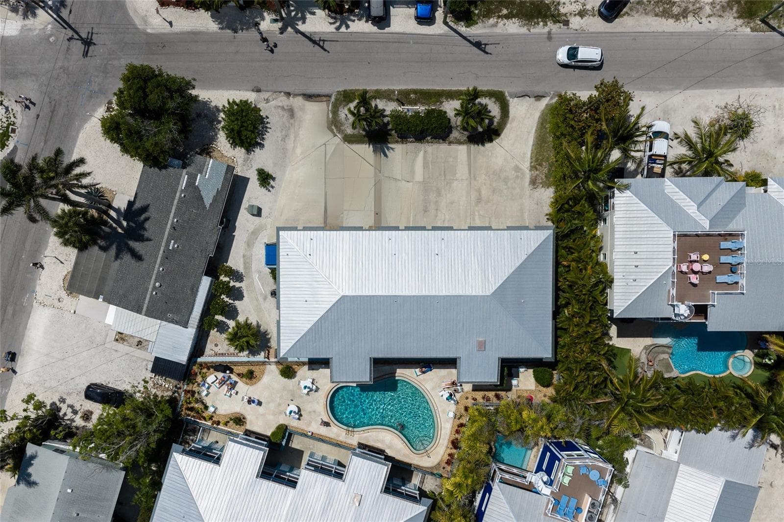 Condominium at 205 HIGHLAND AVE #2, BRADENTON BEACH, photo 4 of 43