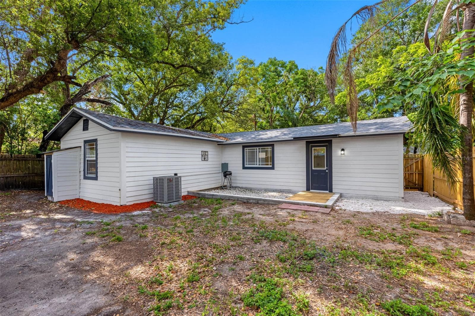 Single Family Residence at 1208 E CHILKOOT AVE, TAMPA, photo 30 of 32