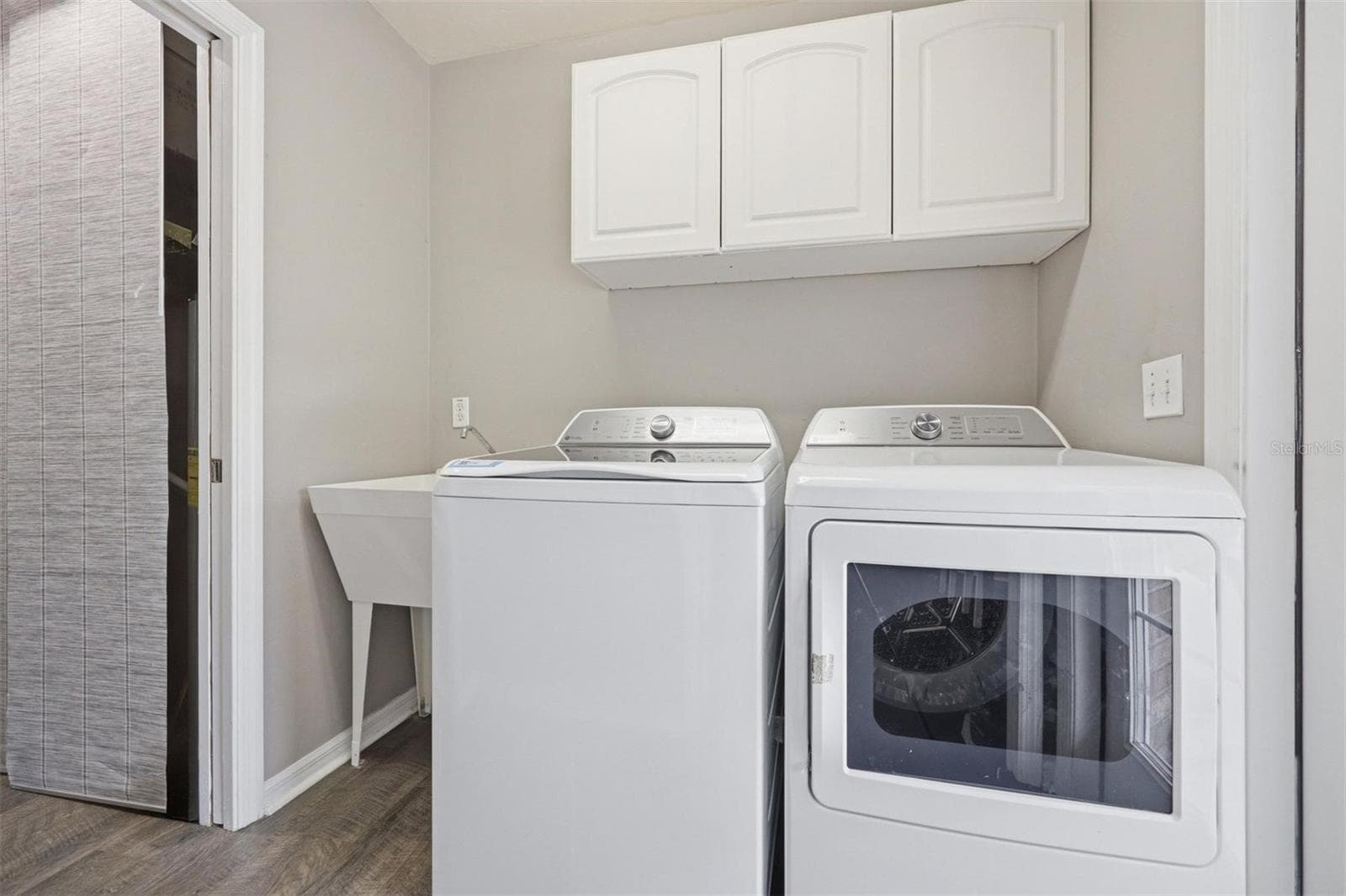 Laundry Room - 3460 SE COUNTY ROAD 337, TRENTON
