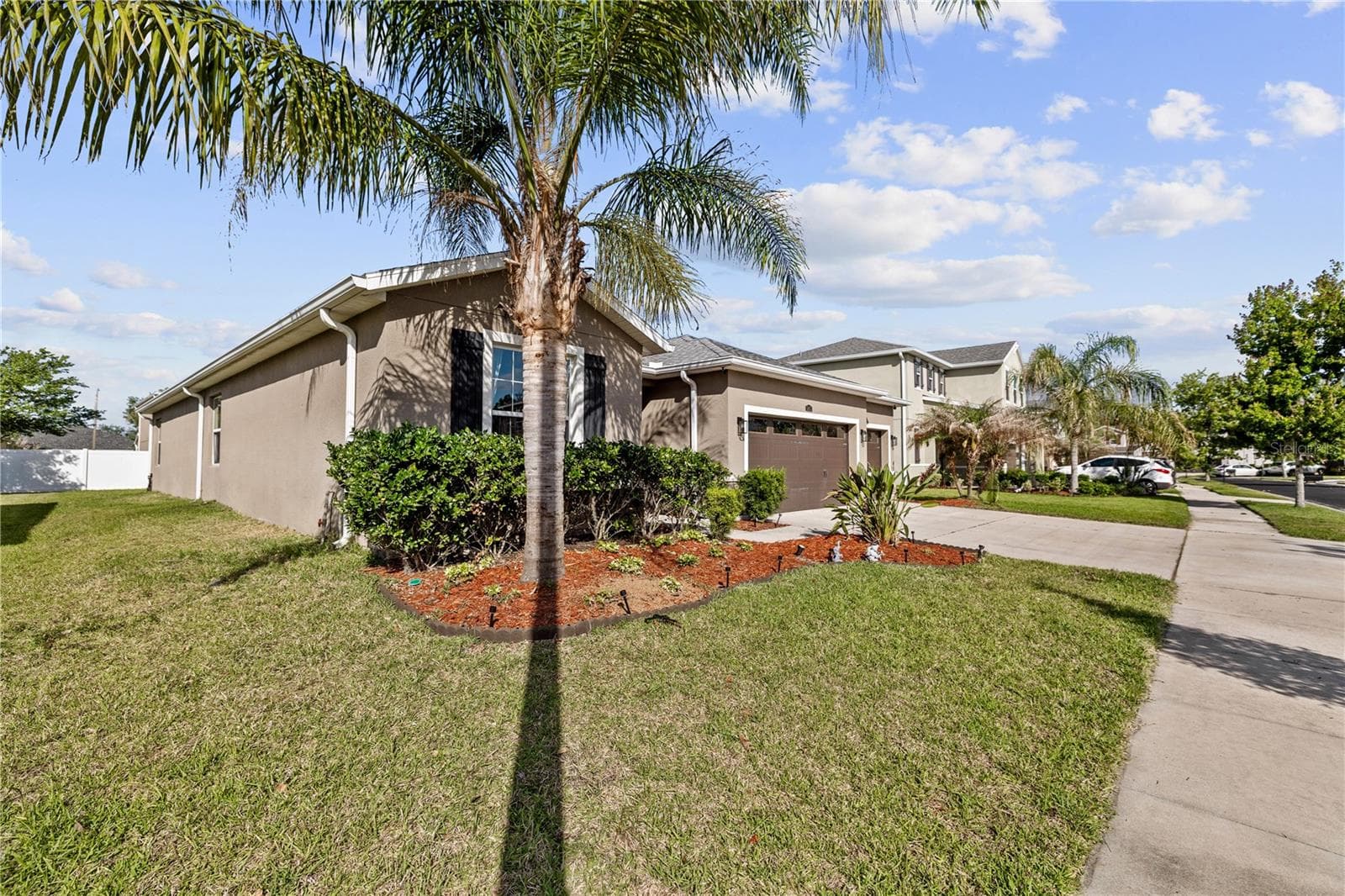 Single Family Residence at 5453 SUNCATCHER DR, WESLEY CHAPEL, photo 3 of 43