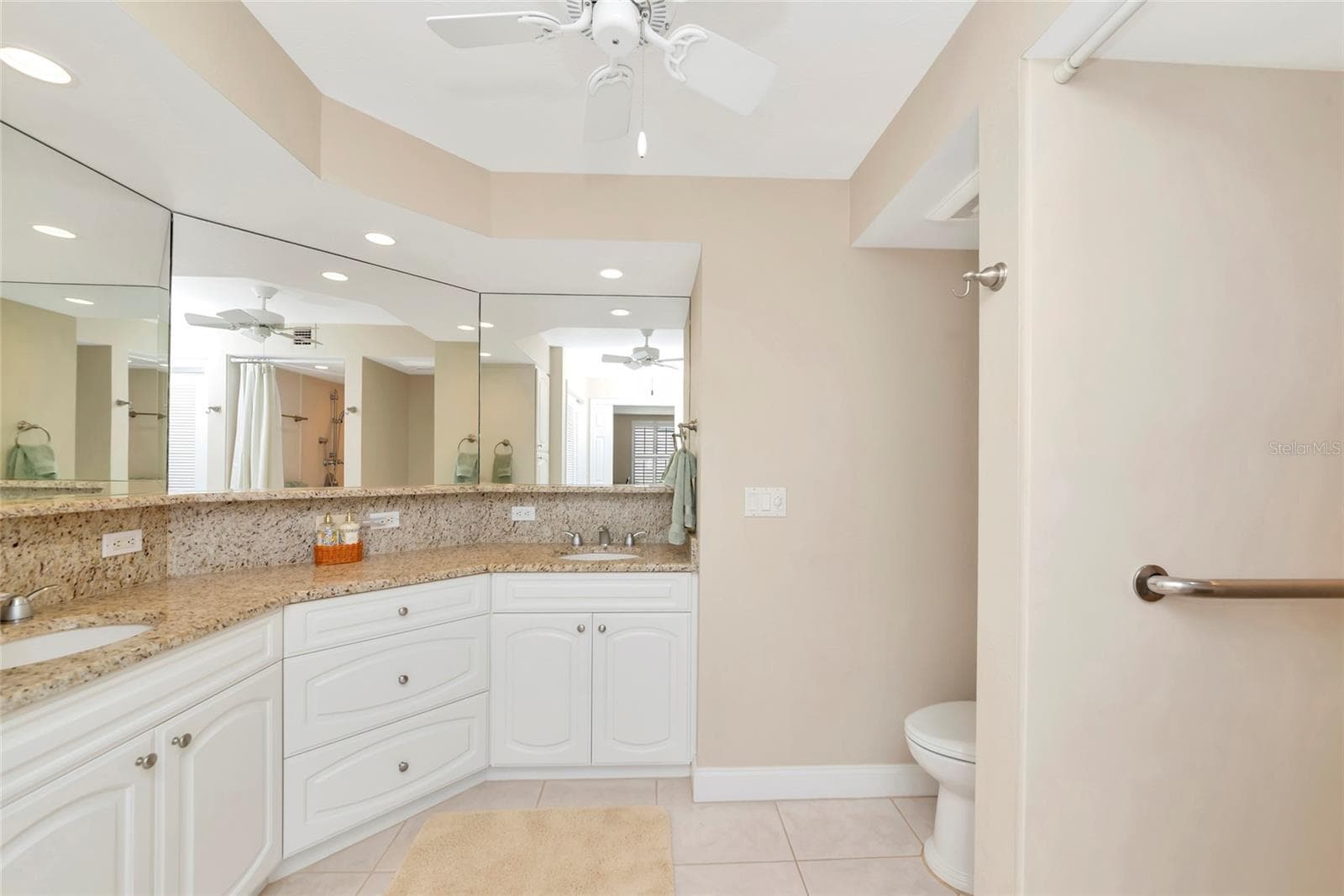 Condominium at 6480 MIDNIGHT PASS RD #503, SARASOTA, photo 31 of 61