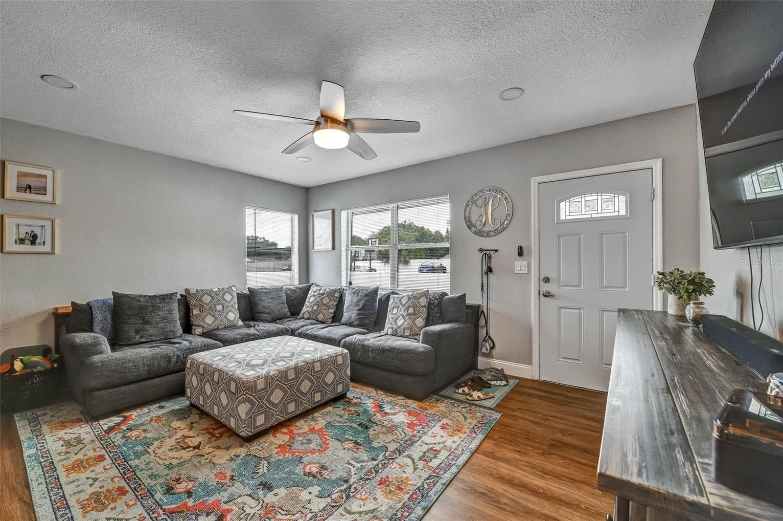 Single Family Residence at 1224 BELLEVUE BLVD, CLEARWATER, photo 4 of 31