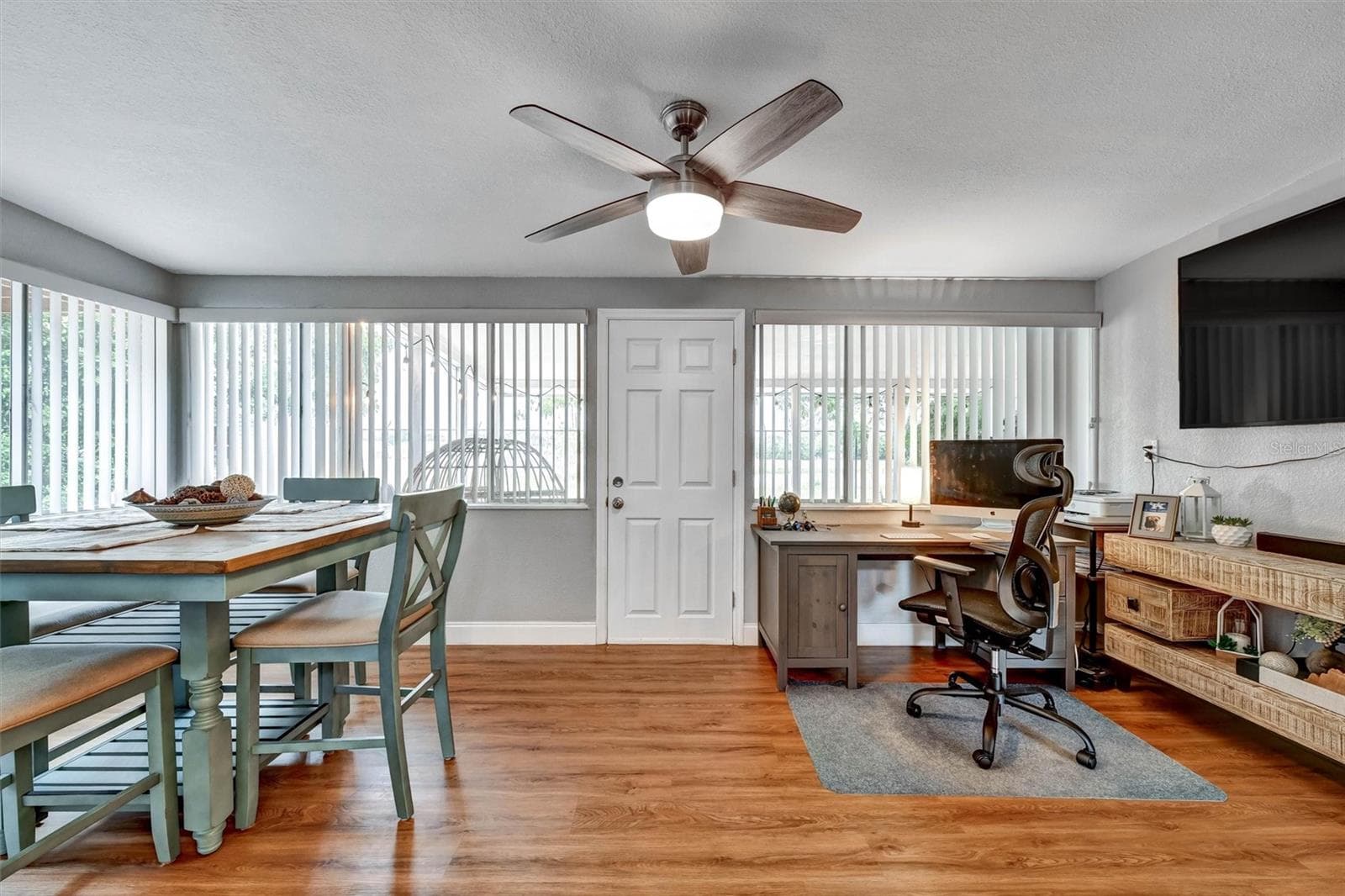 Single Family Residence at 1224 BELLEVUE BLVD, CLEARWATER, photo 12 of 31