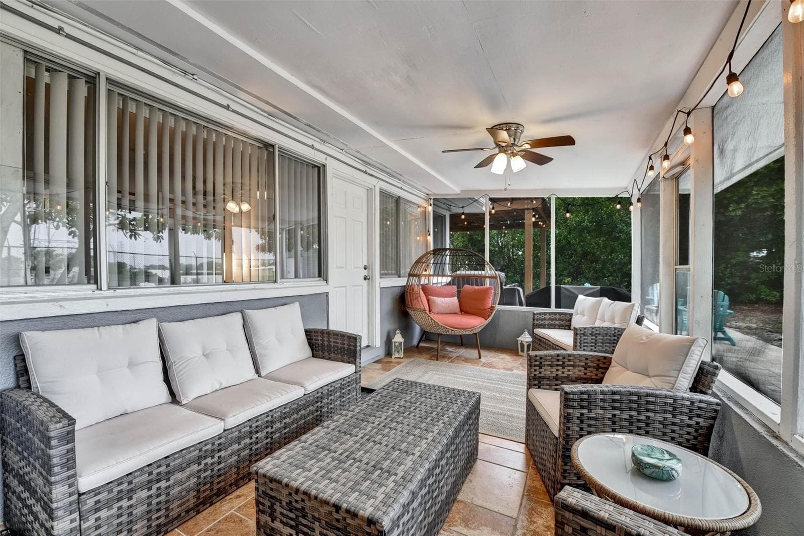 Single Family Residence at 1224 BELLEVUE BLVD, CLEARWATER, photo 16 of 31