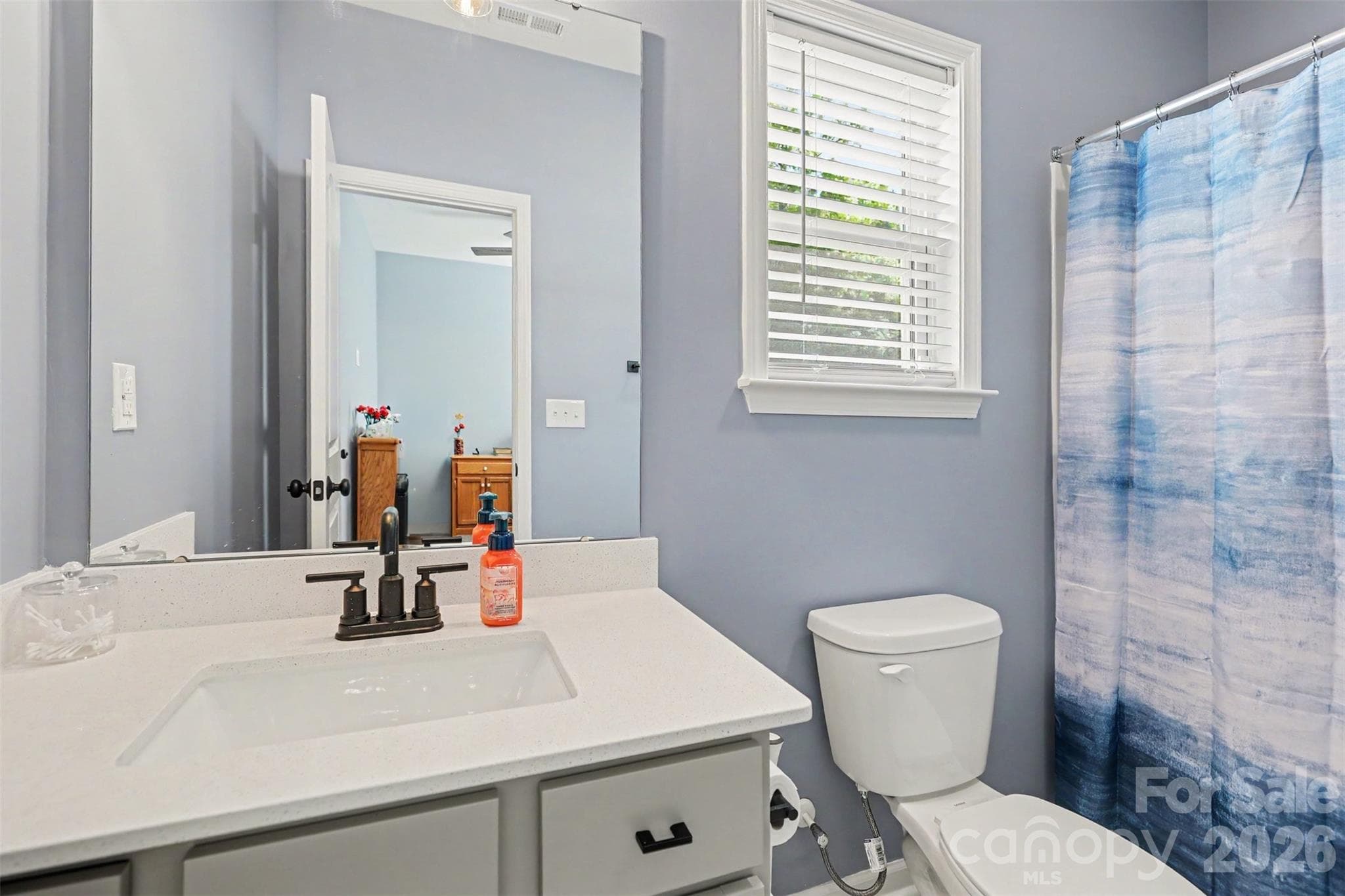 Main level in-law bath - 390 Gray Wolf Street, China Grove
