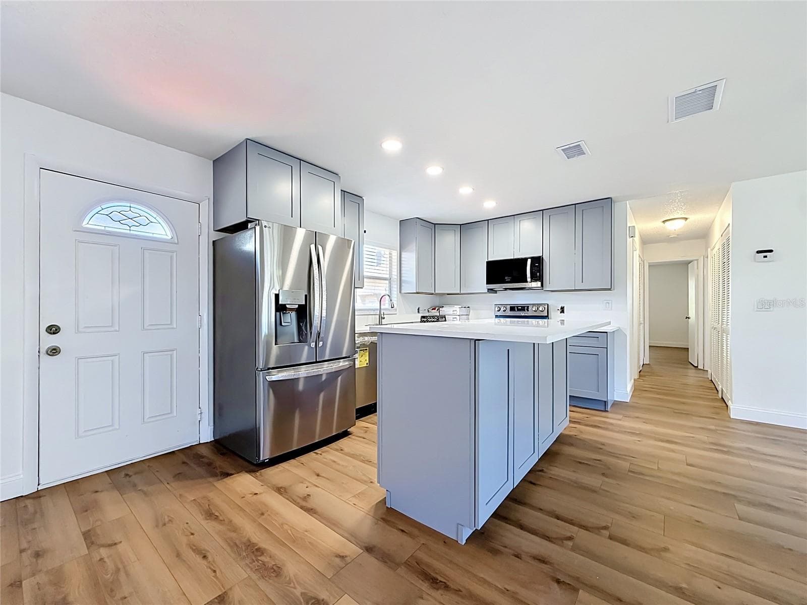 Condominium at 2188 CORINNE CT S #A, ST PETERSBURG, photo 7 of 40