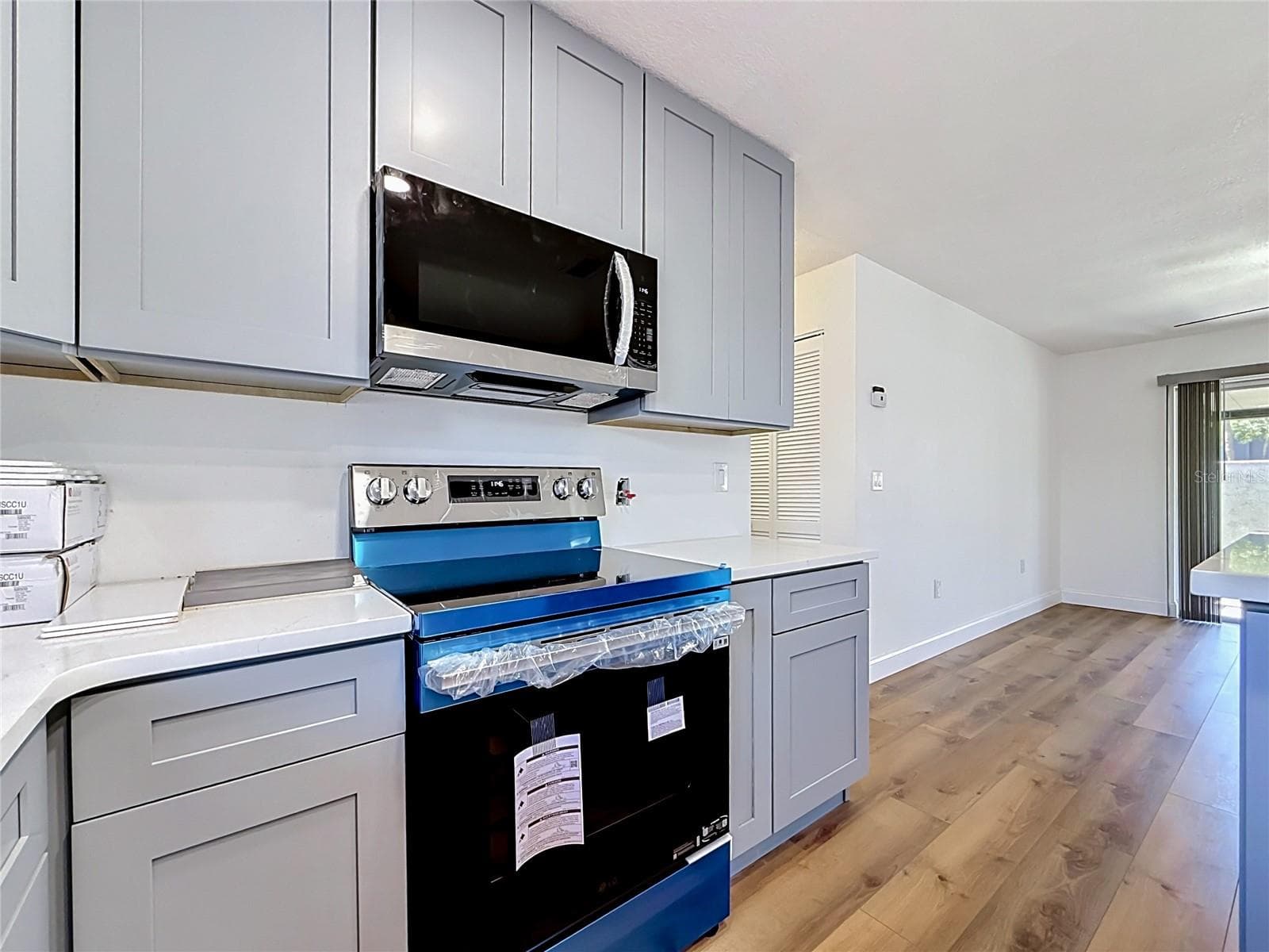 Condominium at 2188 CORINNE CT S #A, ST PETERSBURG, photo 11 of 40