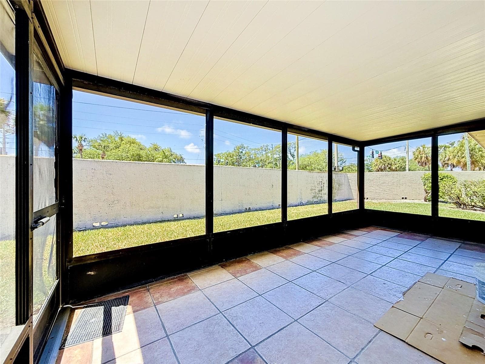 Condominium at 2188 CORINNE CT S #A, ST PETERSBURG, photo 31 of 40