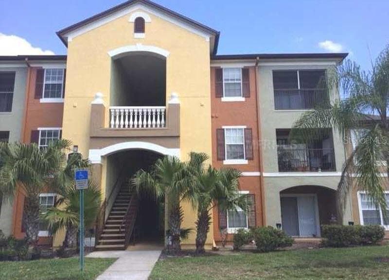 738 CREST PINES DR #734