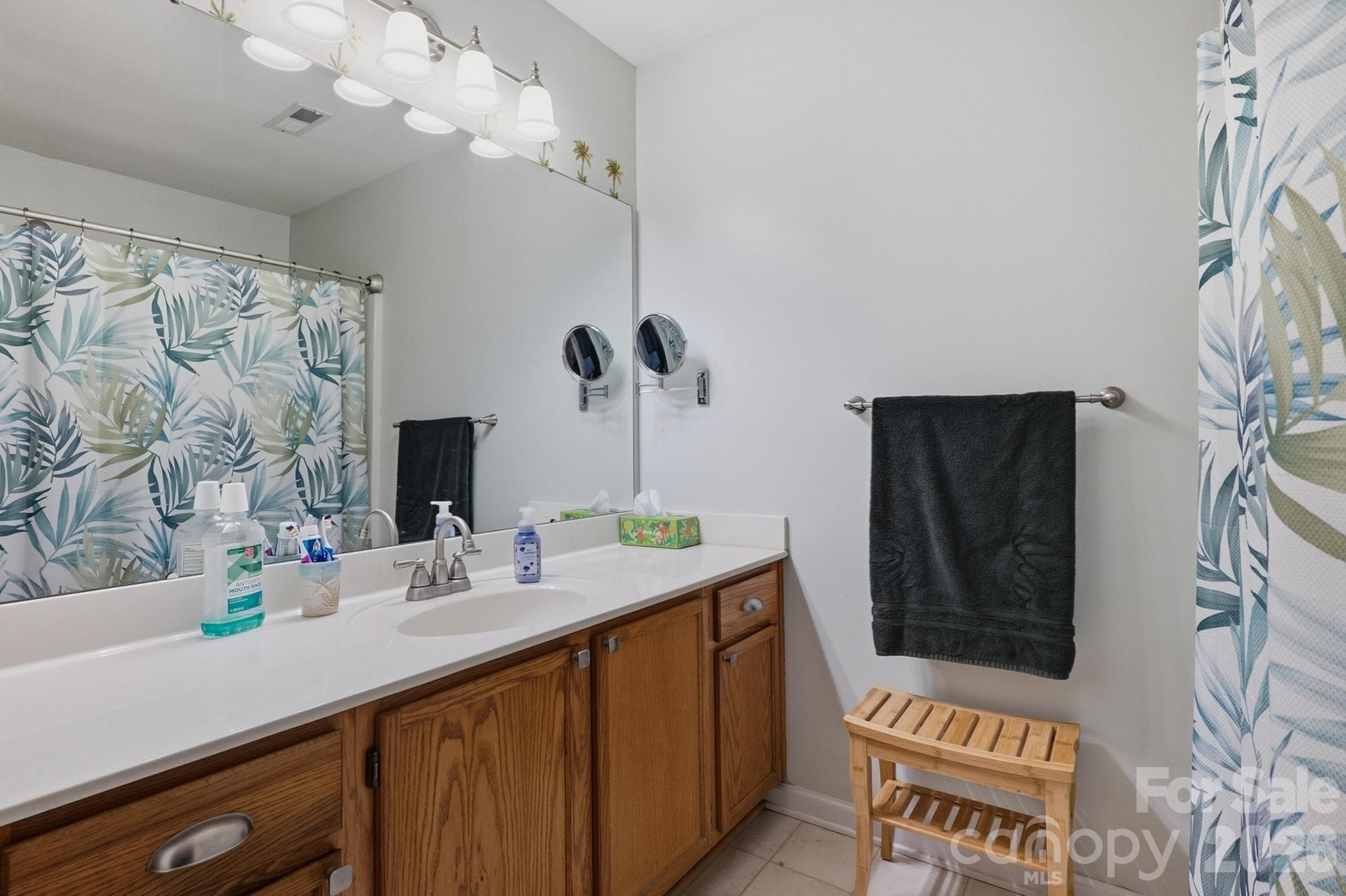 Single Family Residence at 1118 Slate Ridge Road, Matthews, photo 16 of 29