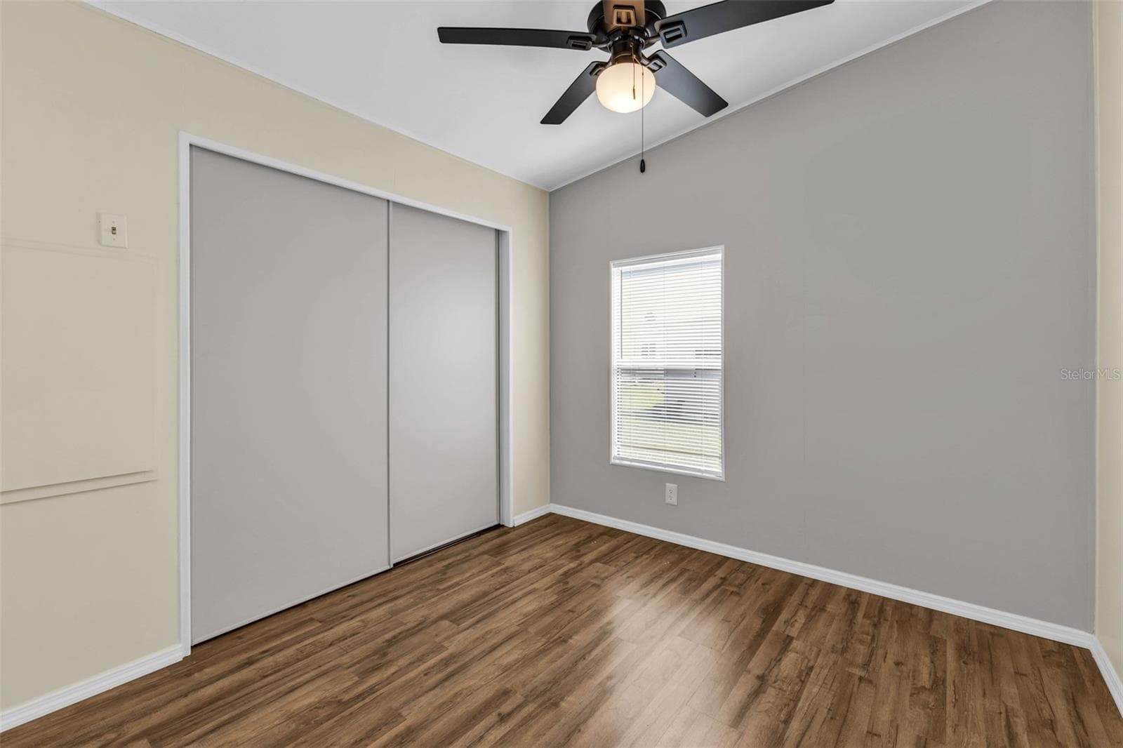 Manufactured Home at 503 MADONNA, NORTH PORT, photo 12 of 18