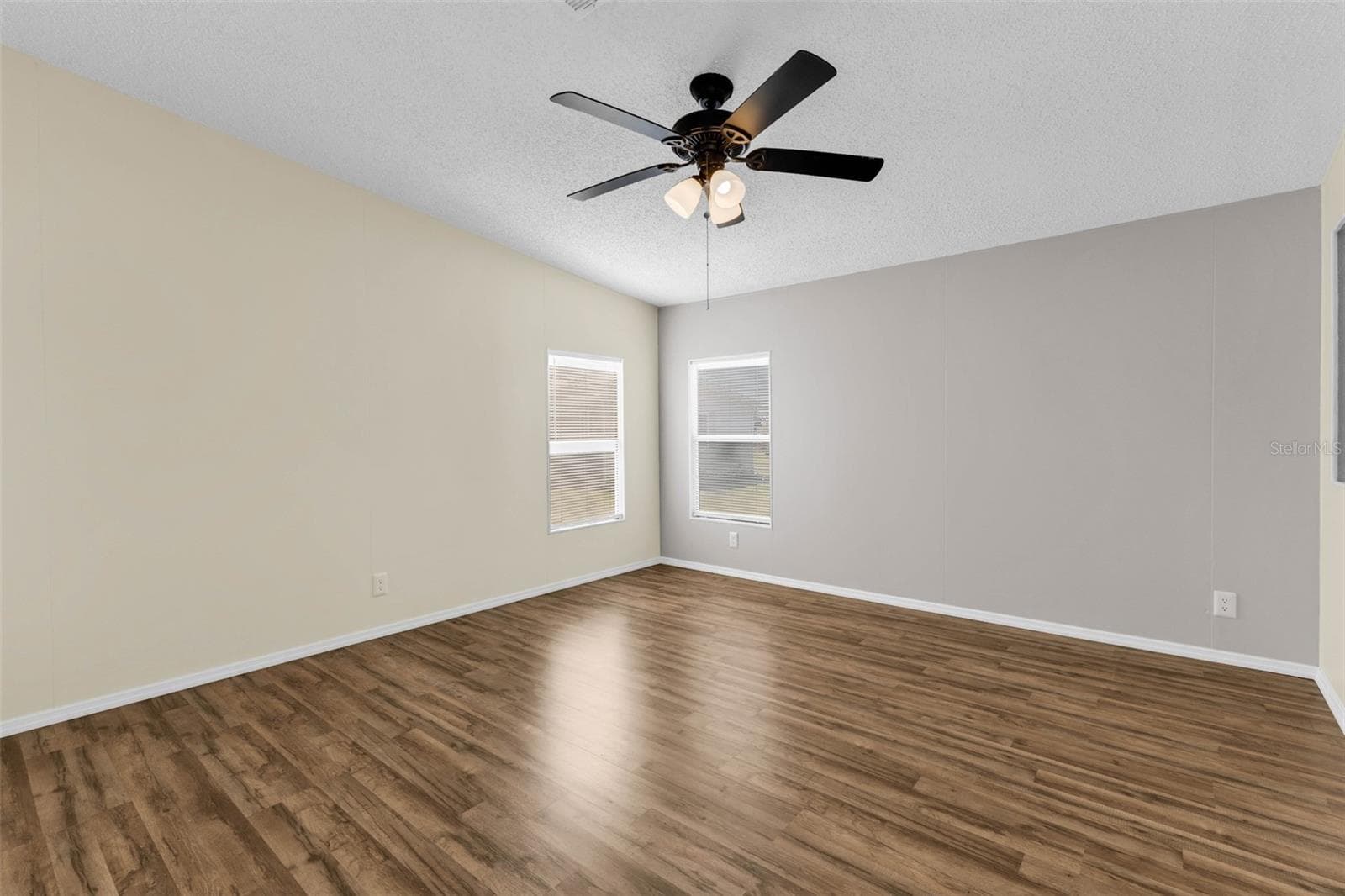 Manufactured Home at 503 MADONNA, NORTH PORT, photo 13 of 18