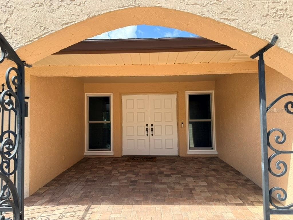 Single Family Residence at 2721 NORTHRIDGE DR E, CLEARWATER, photo 8 of 29