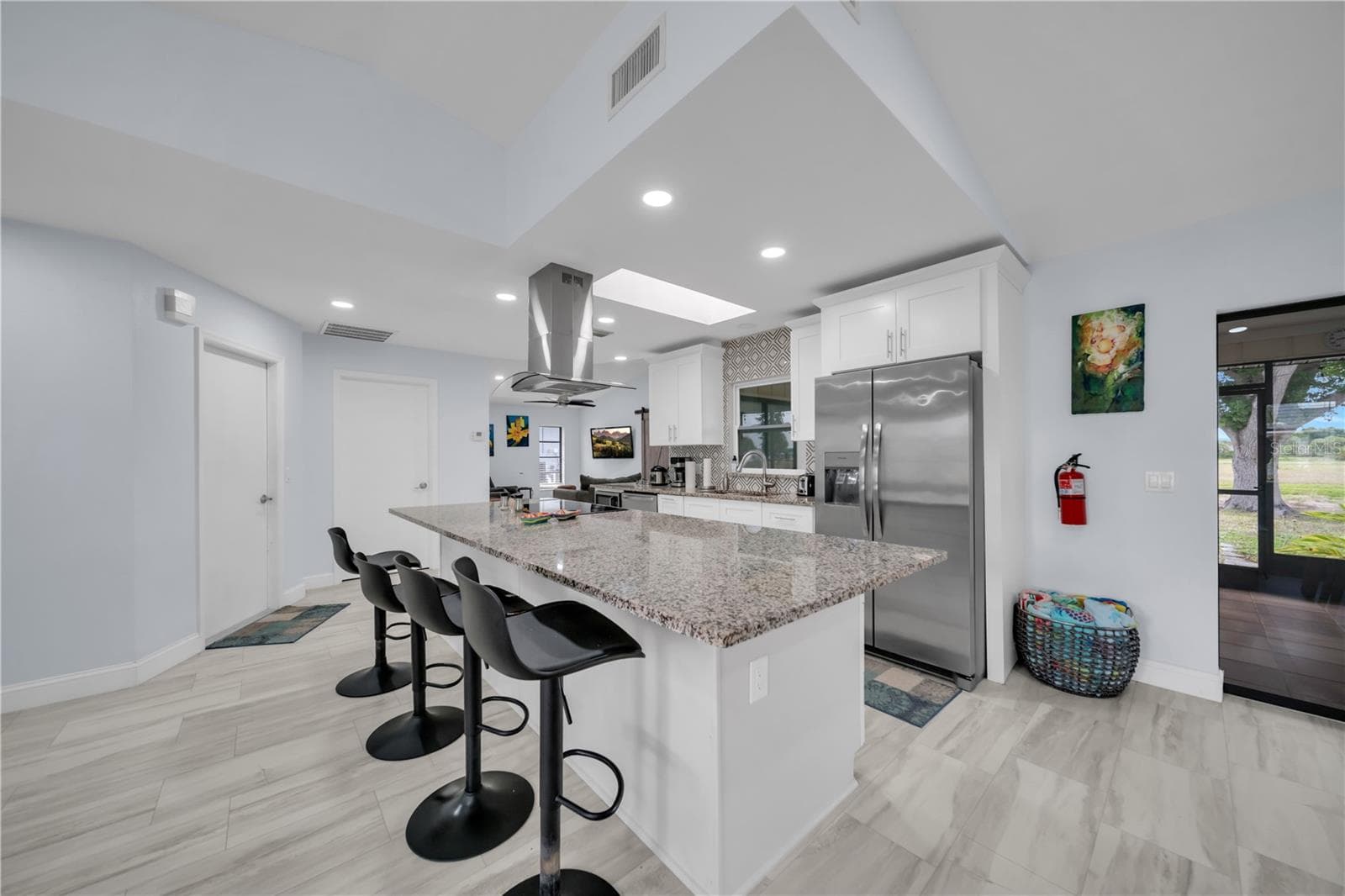 Single Family Residence at 299 ROTONDA CIR, ROTONDA WEST, photo 8 of 51