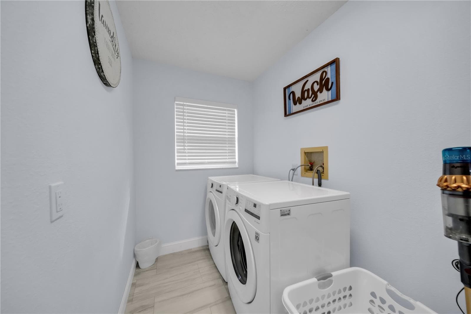 Single Family Residence at 299 ROTONDA CIR, ROTONDA WEST, photo 25 of 51