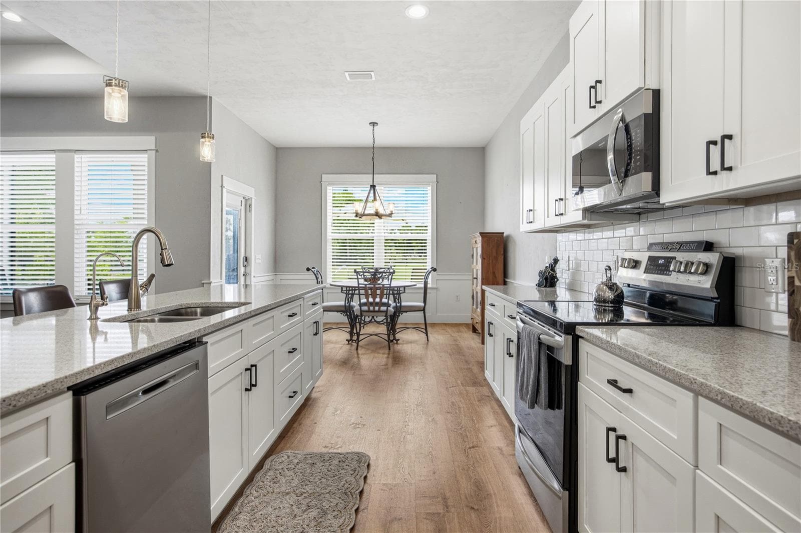 Kitchen - 1146 SW MANDIBA DR, LAKE CITY