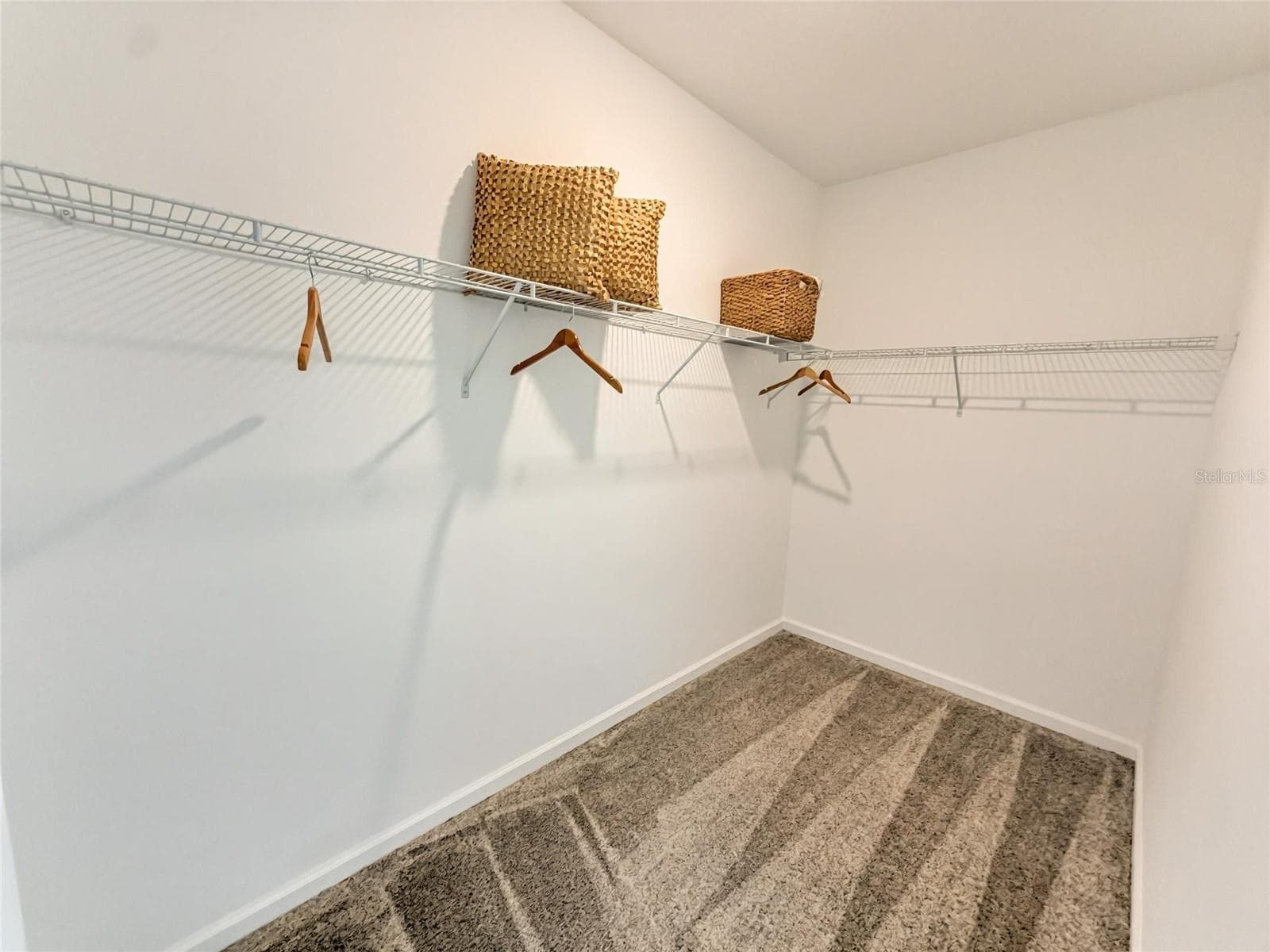 Primary Walk In Closet - 2401 VOLUNTEER AVE, KISSIMMEE