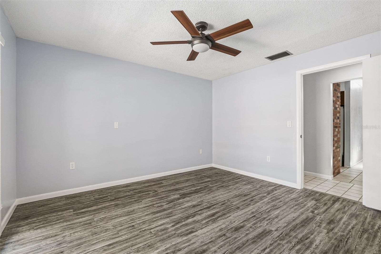 Single Family Residence at 2749 GREENDALE DR, SARASOTA, photo 24 of 45